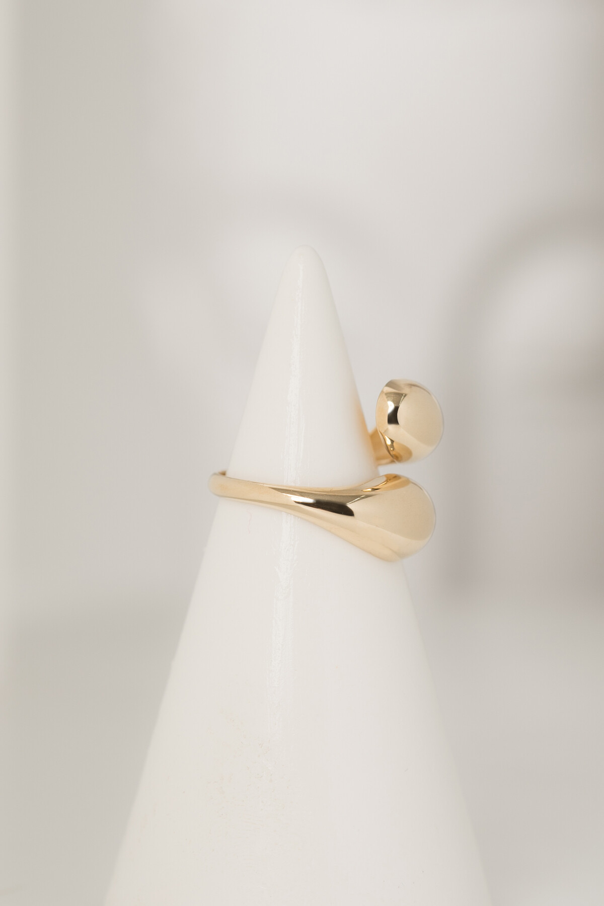 14 Ayar Altın Damla Yüzük