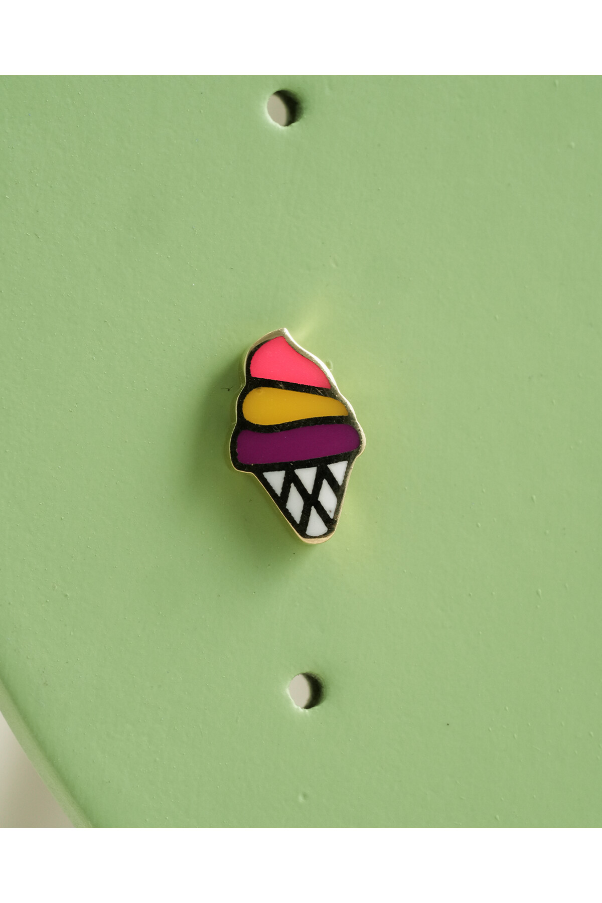 14 Ayar Altın Dondurma Çocuk Küpe