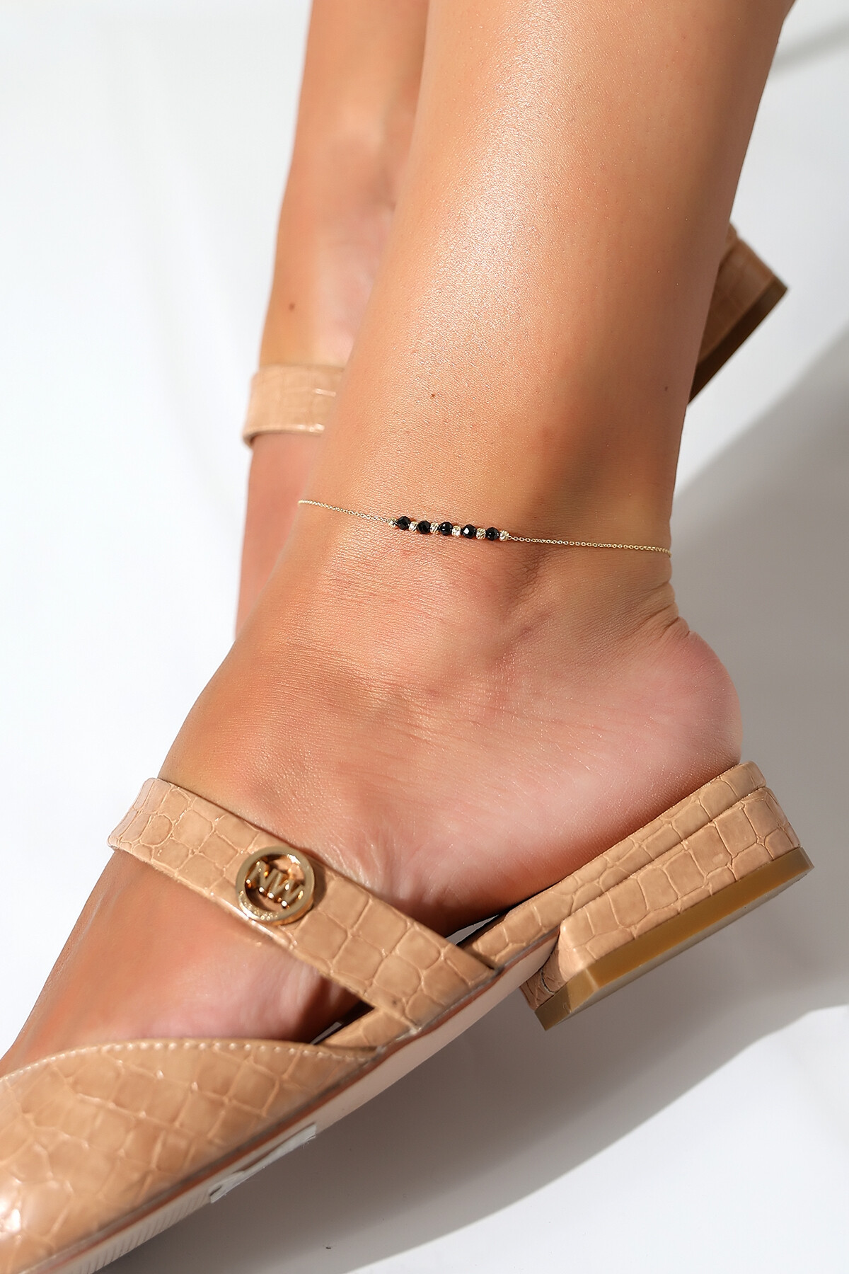 14 Ayar Altın Dorika ve Siyah Taş Halhal