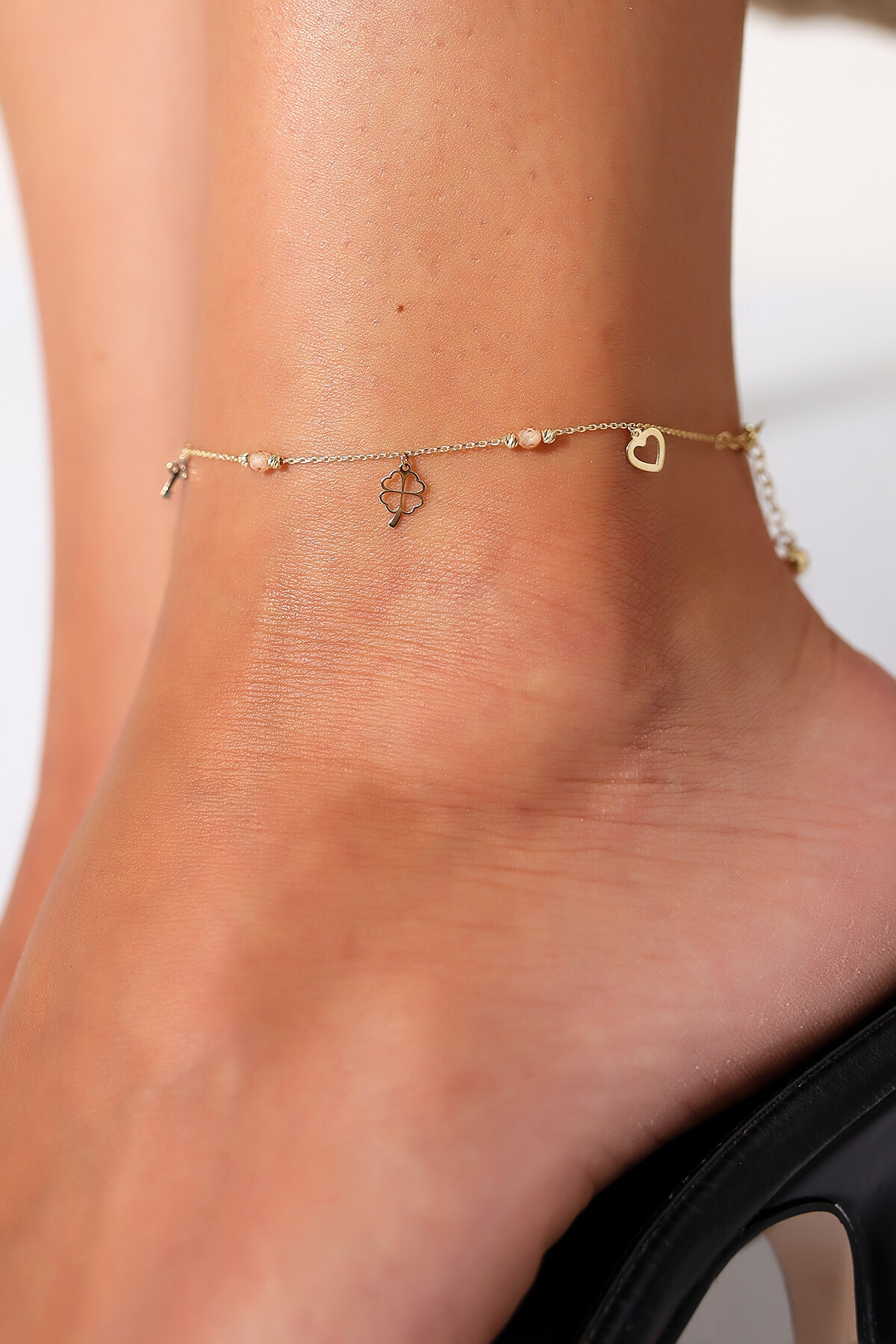 14 Ayar Altın Figürlü Halhal