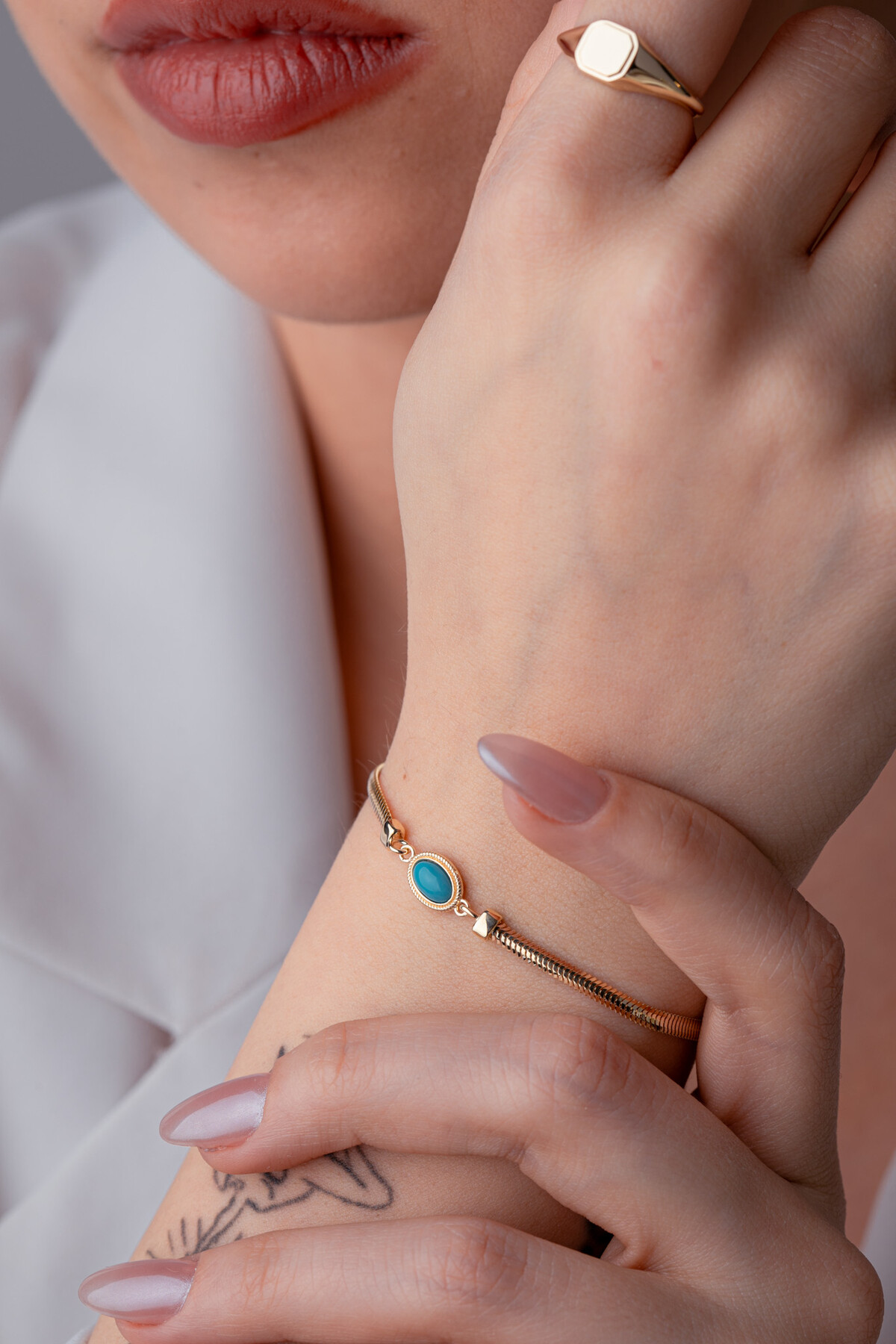 14 Ayar Altın Firuze Taşlı Balıksırtı Bileklik