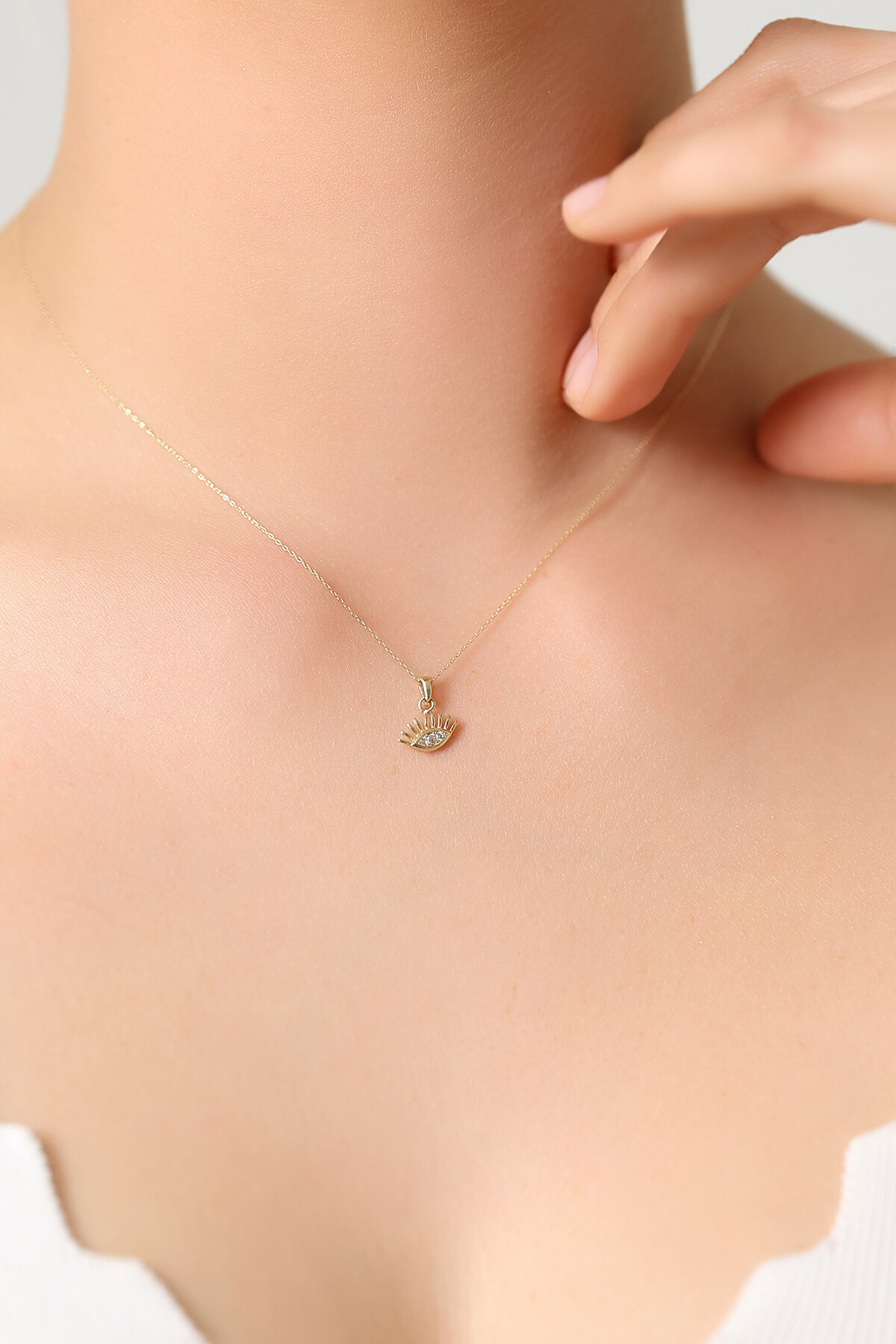 14 Ayar Altın Göz Kolye