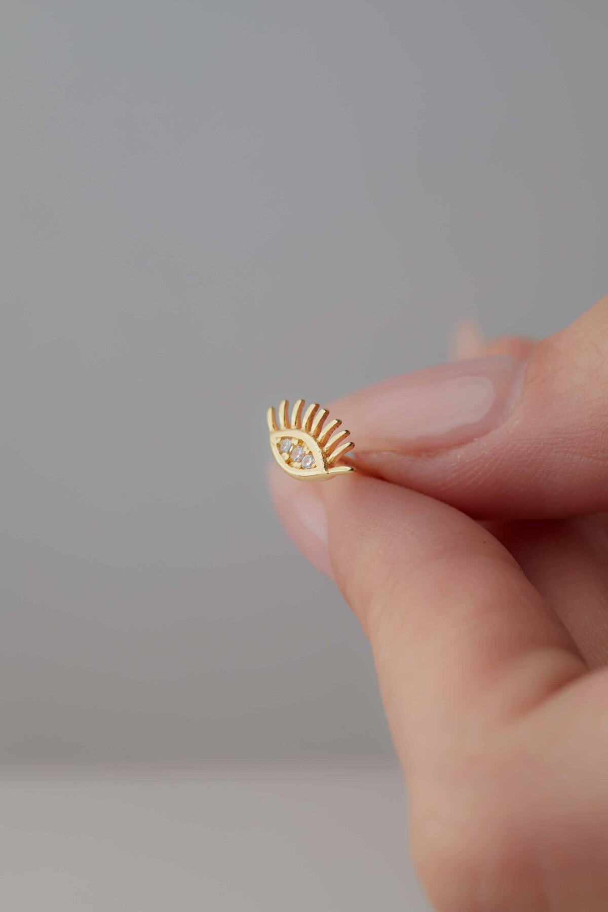 14 Ayar Altın Göz Küpe