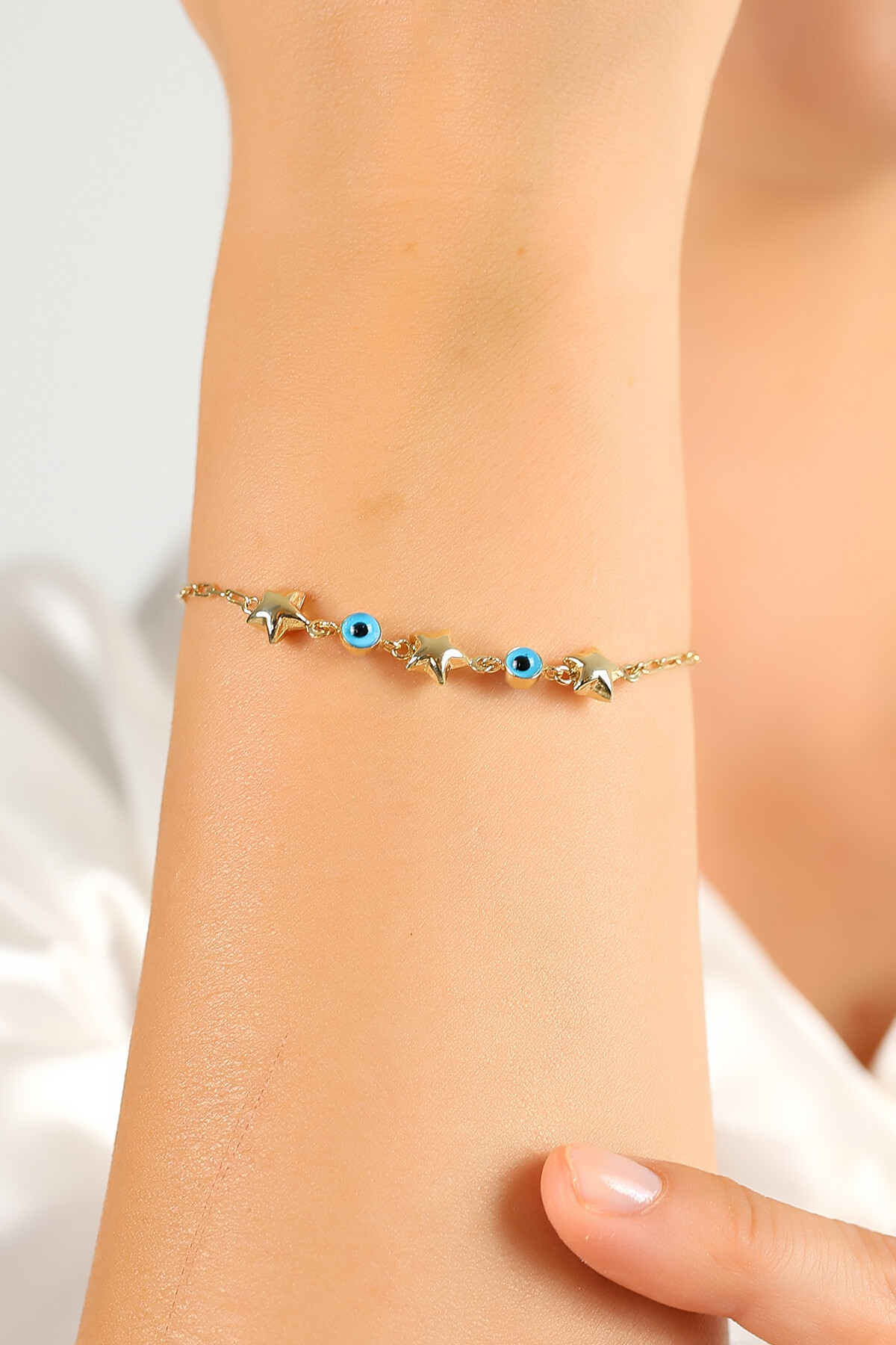 14 Ayar Altın Gözlü Yıldız Bileklik