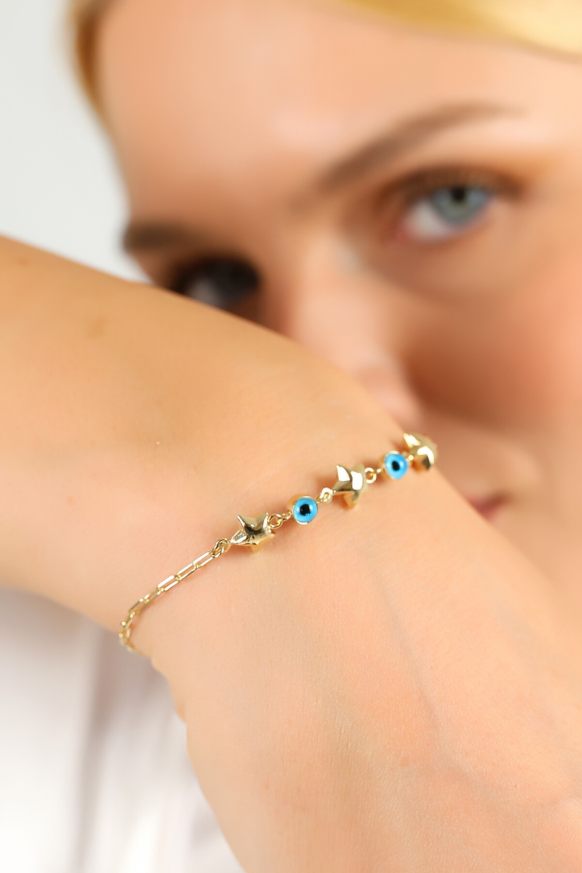 14 Ayar Altın Gözlü Yıldız Bileklik