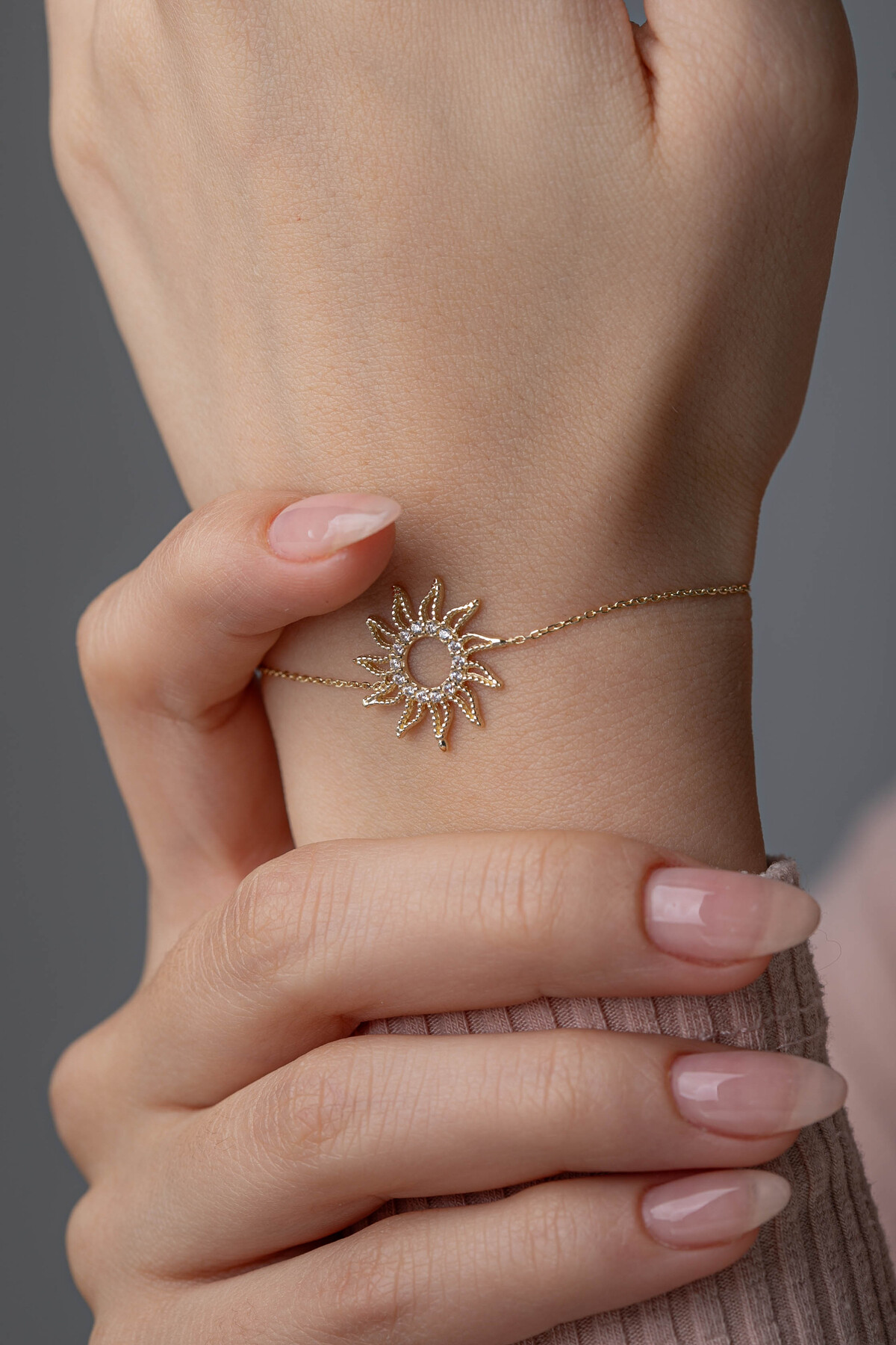 14 Ayar Altın Güneş Bileklik