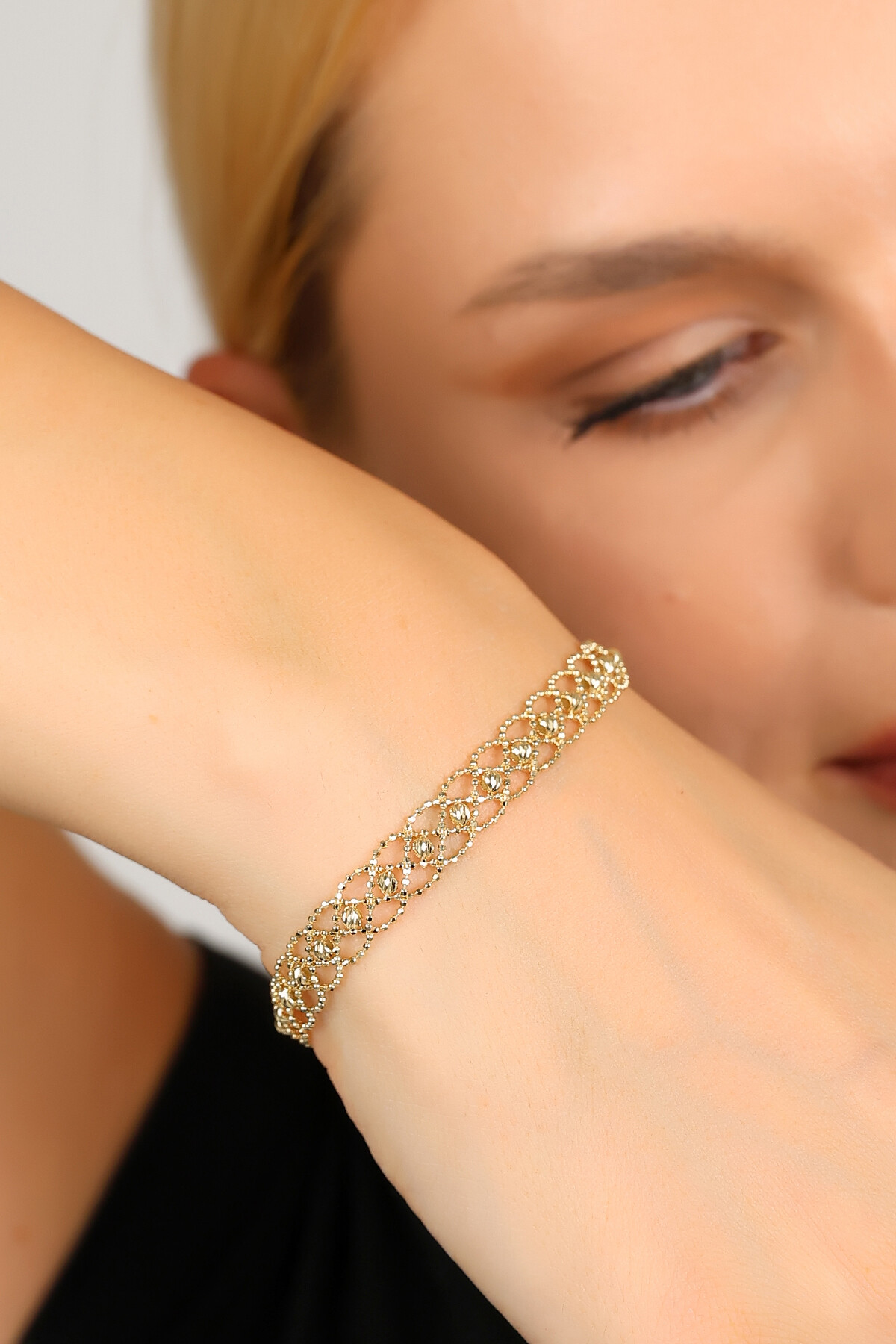 14 Ayar Altın Halkalı Örgü Bileklik