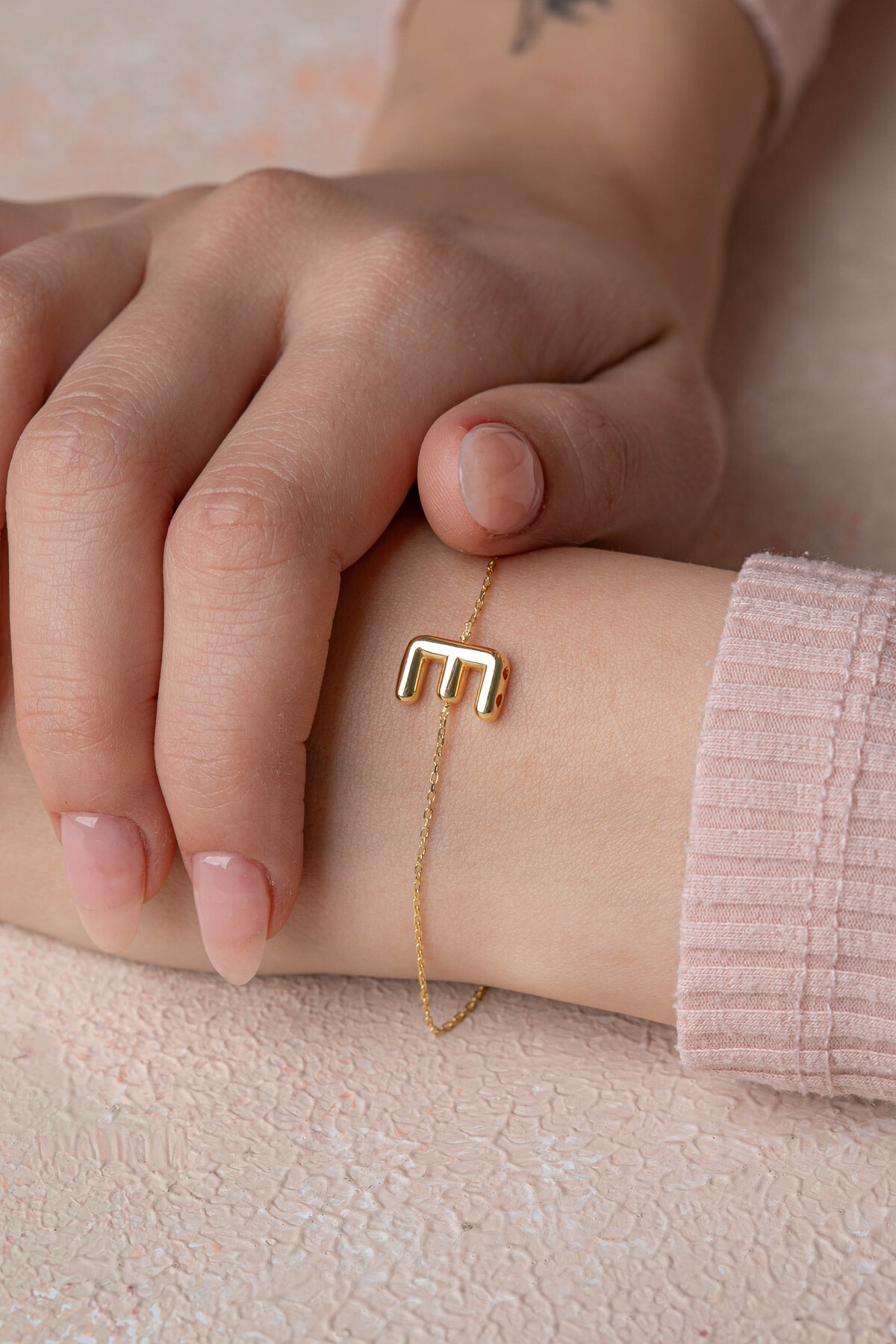 14 Ayar Altın Harf Bileklik