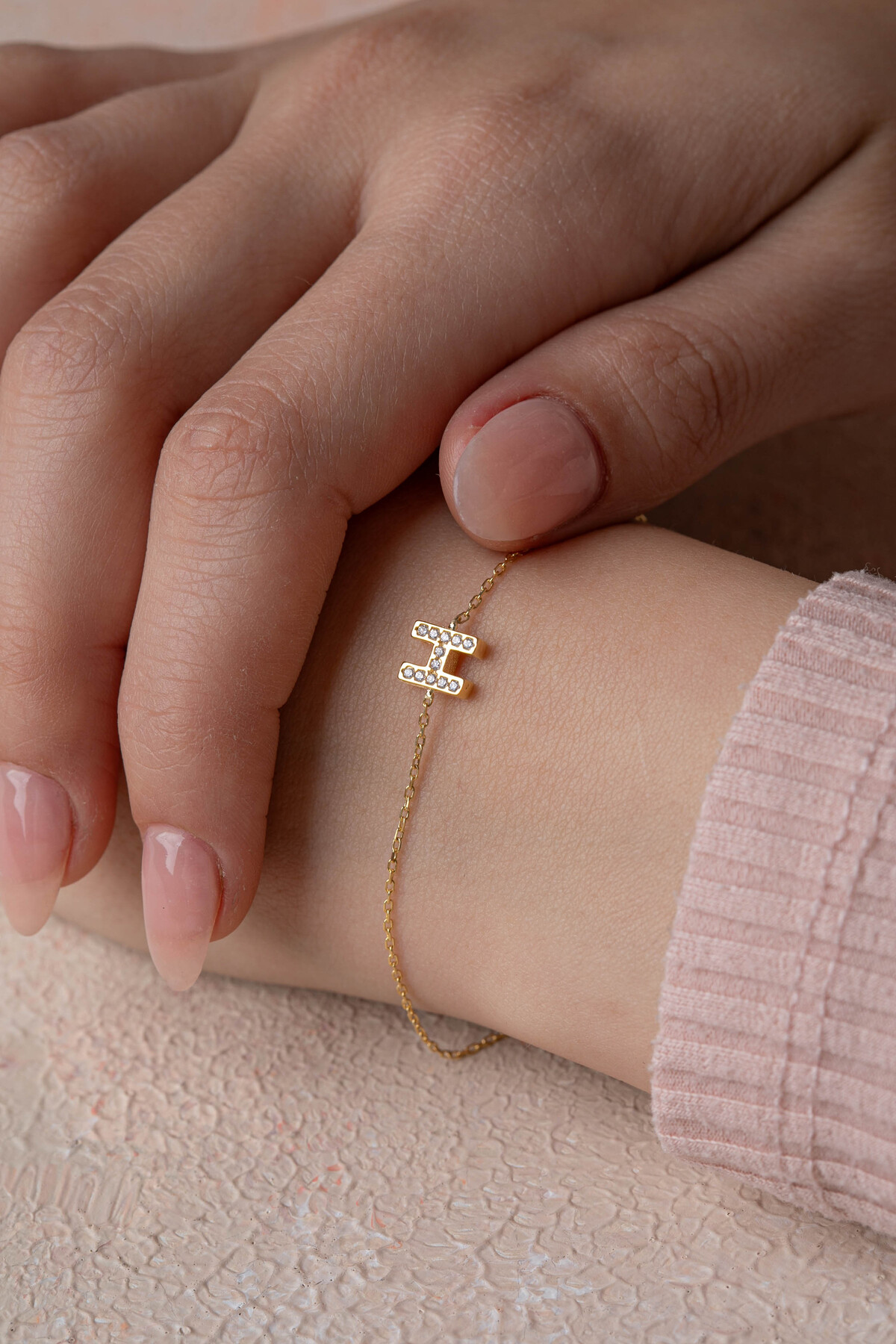 14 Ayar Altın Harf Bileklik