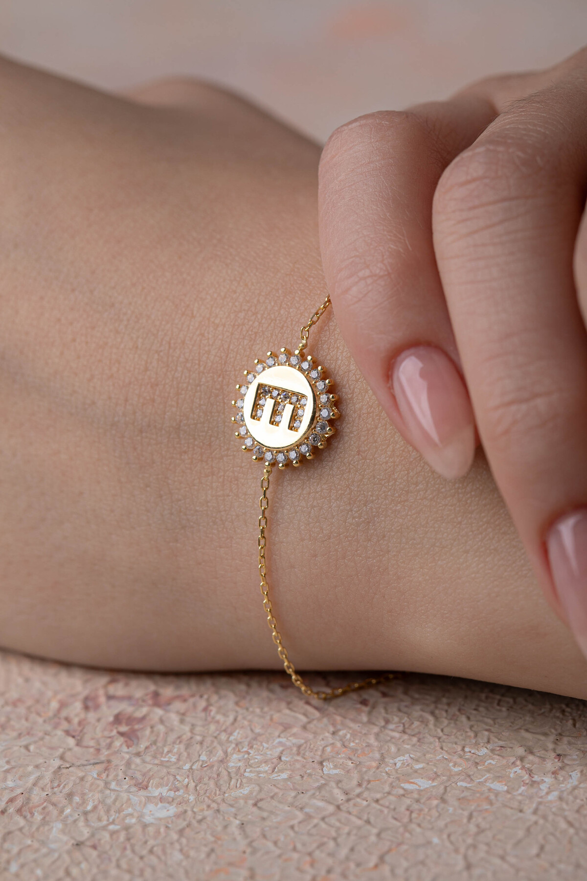 14 Ayar Altın Harf Bileklik