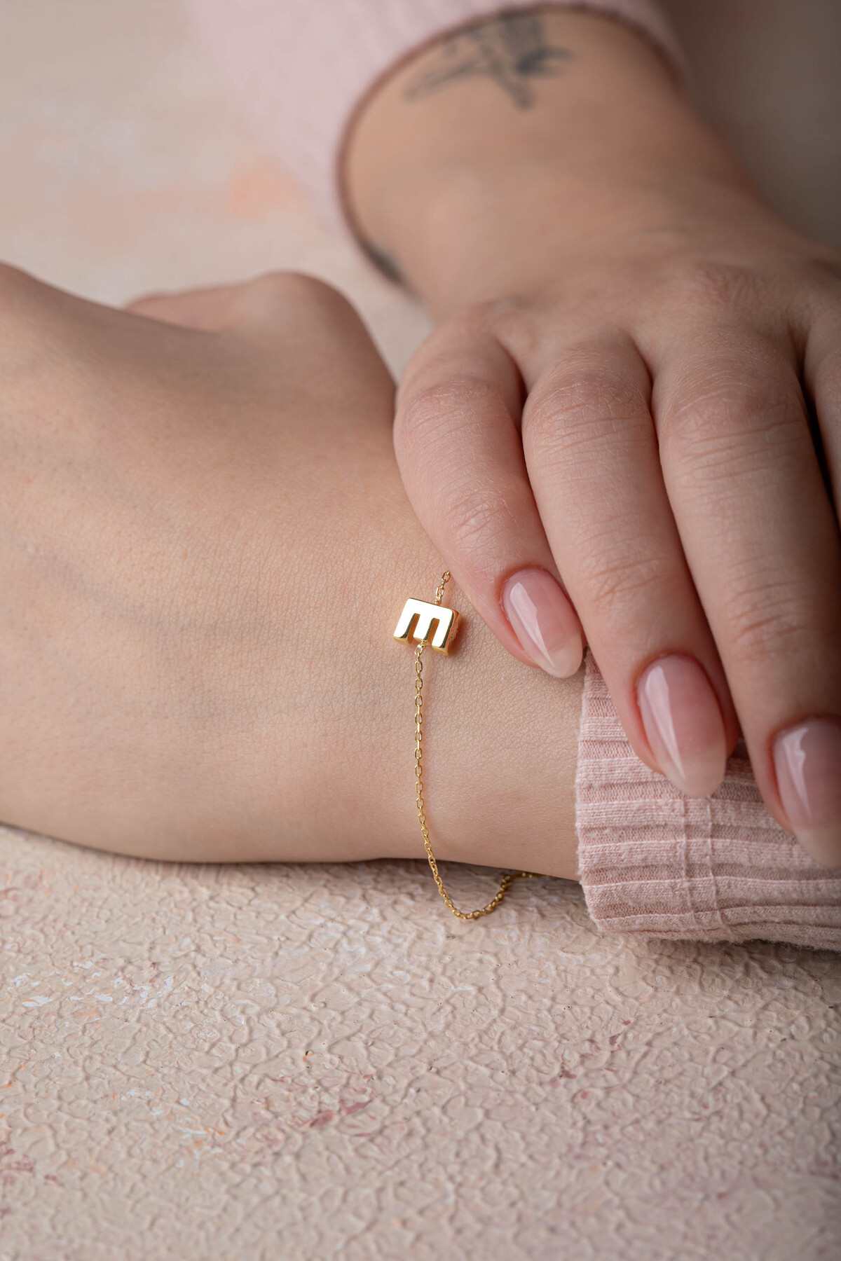 14 Ayar Altın Harf Bileklik