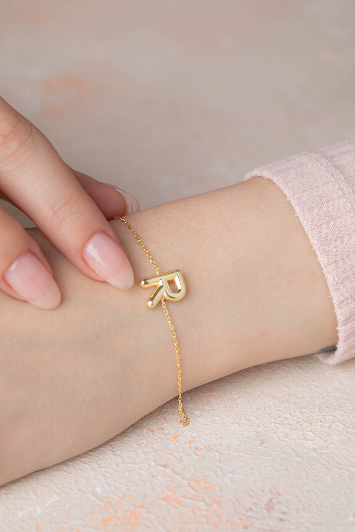 14 Ayar Altın Harf Bileklik