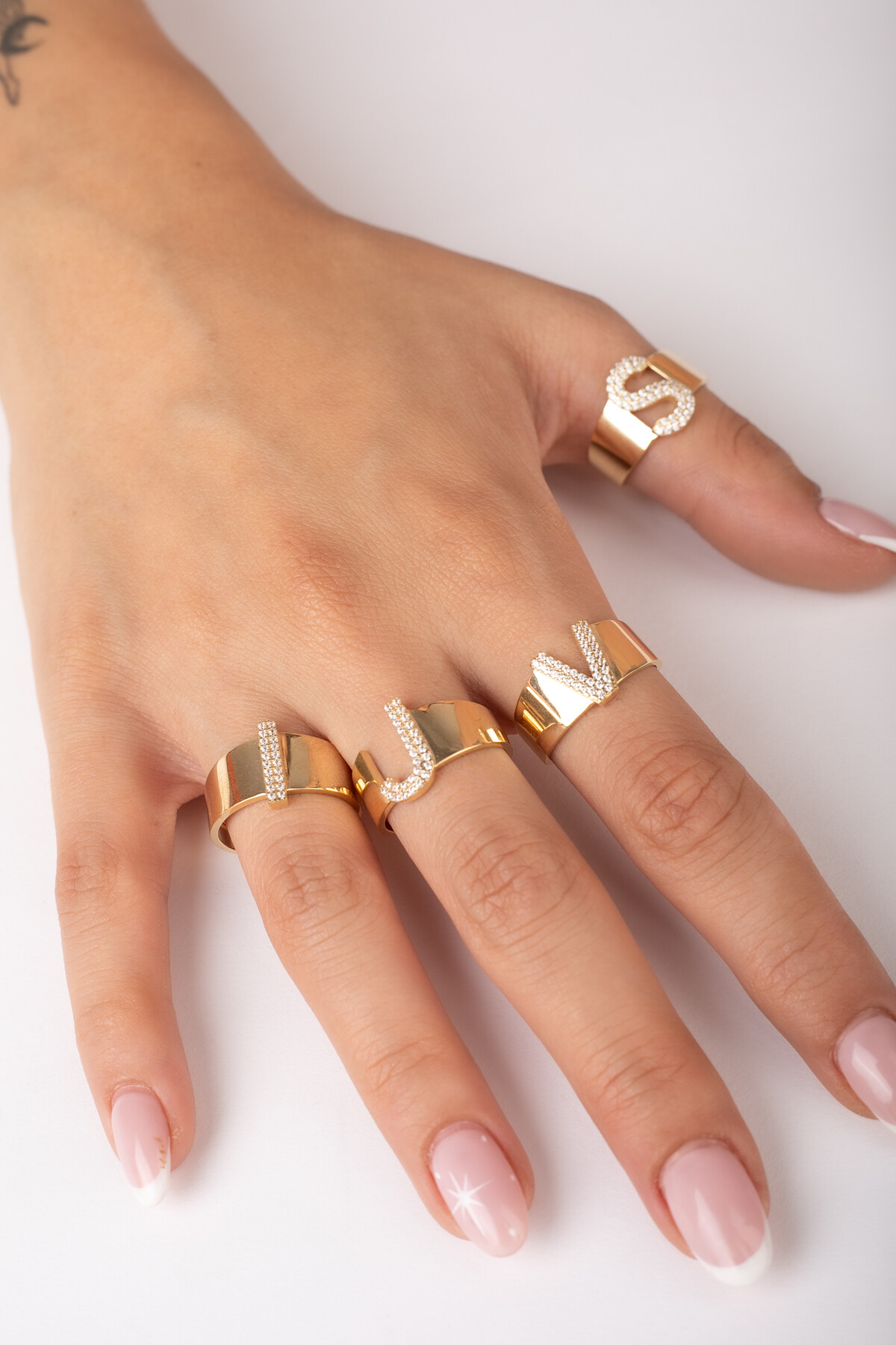 14 Ayar Altın Harf Yüzük