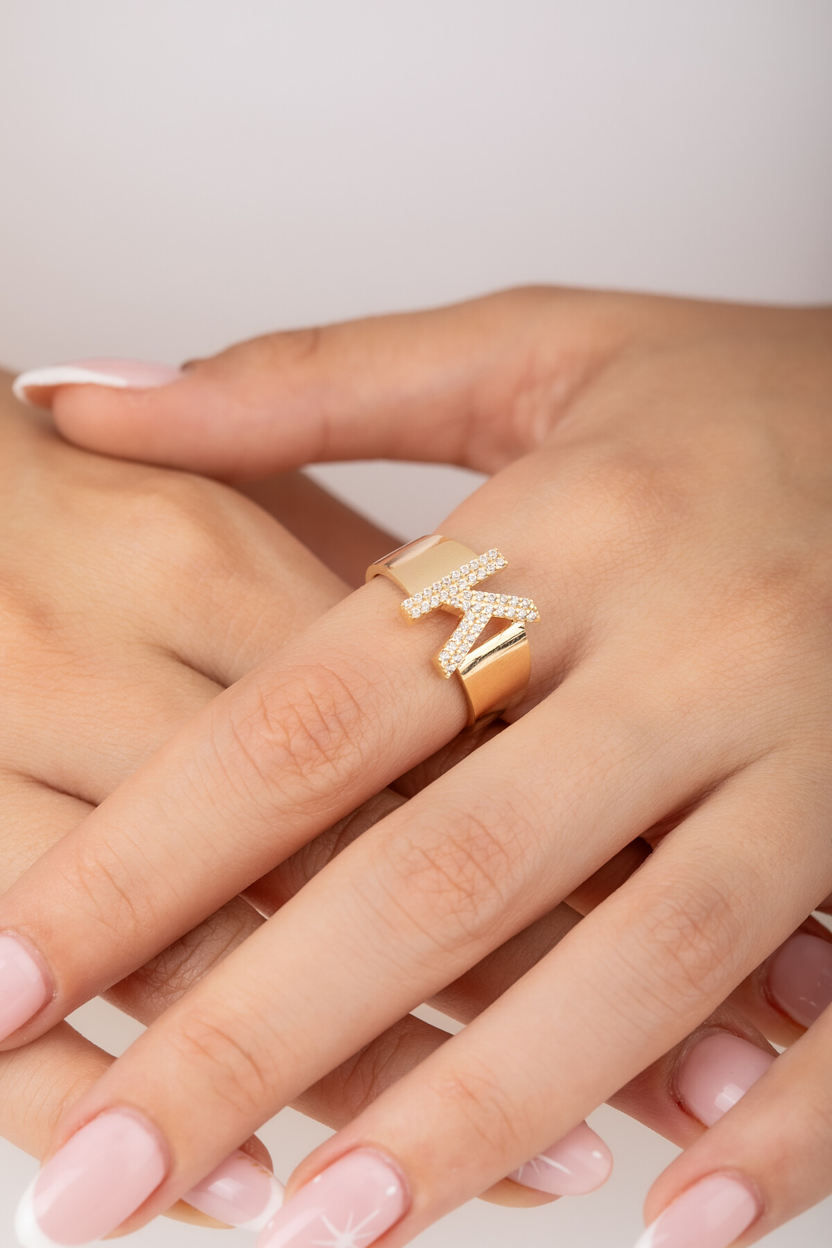 14 Ayar Altın Harf Yüzük