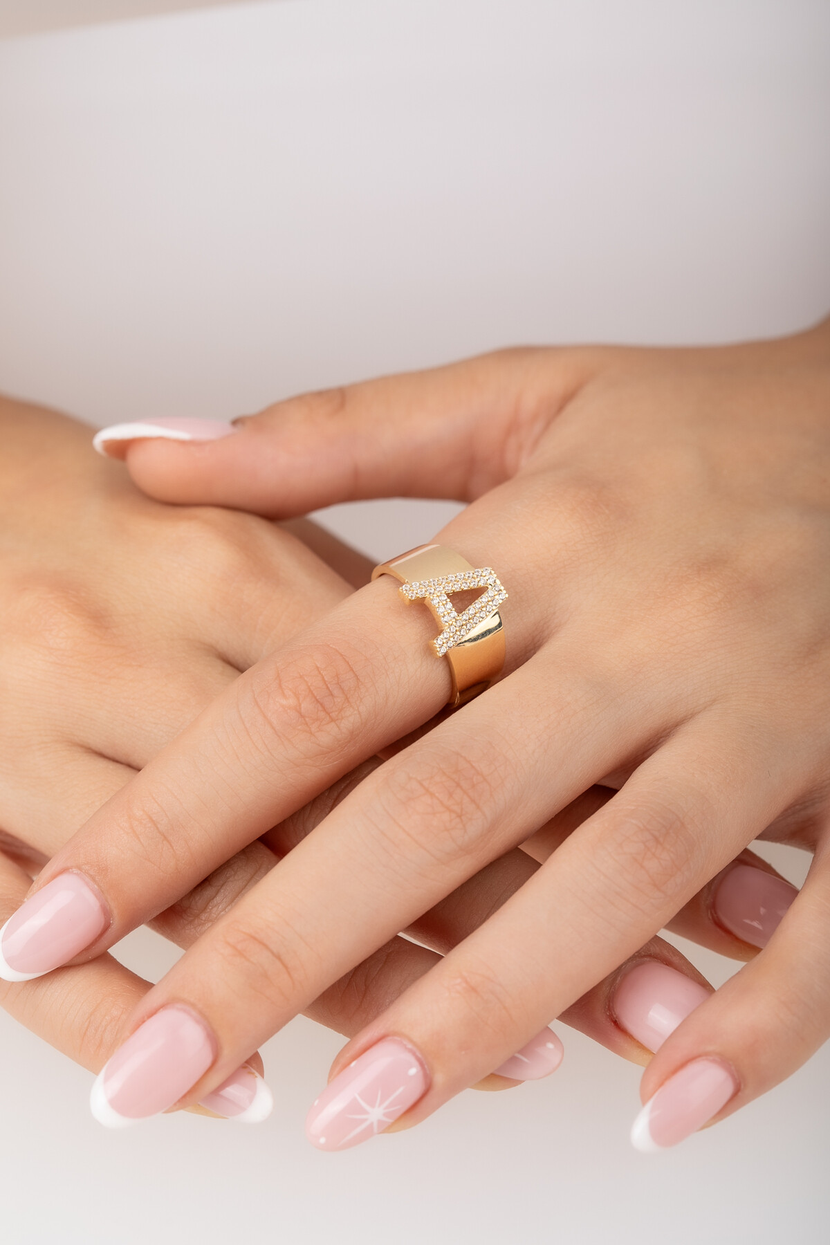 14 Ayar Altın Harf Yüzük