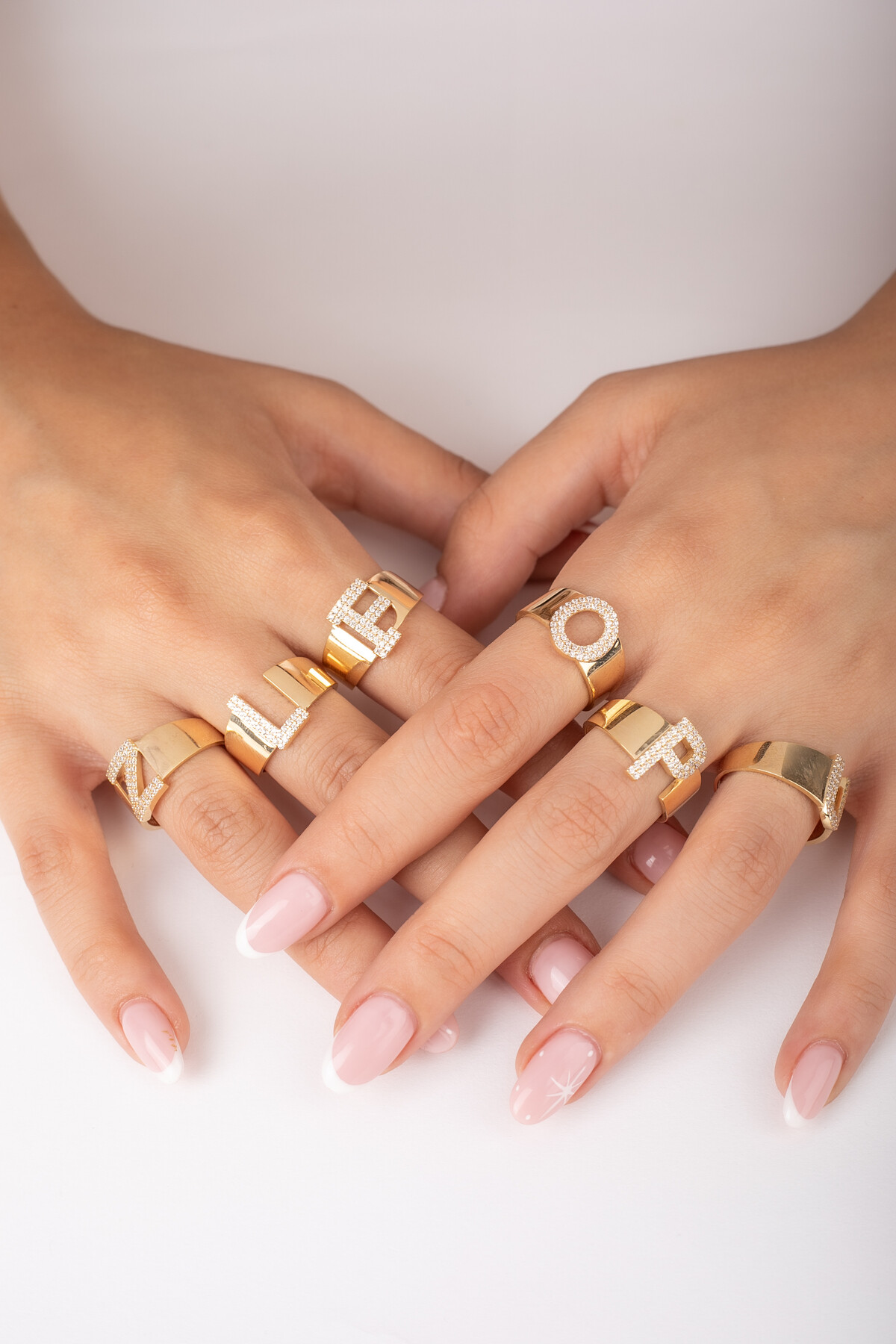 14 Ayar Altın Harf Yüzük