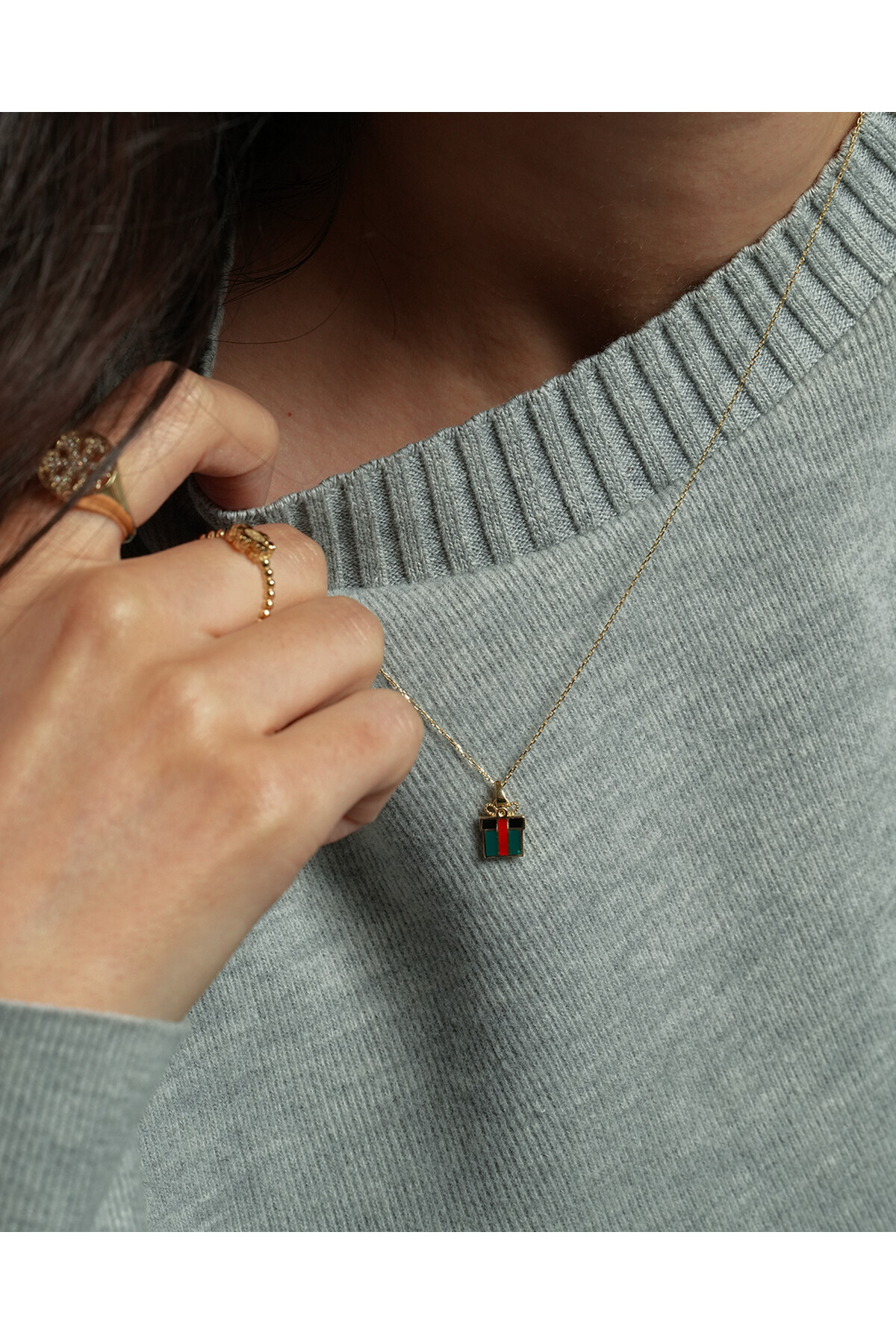 14 Ayar Altın Hediye Paketi Kolye