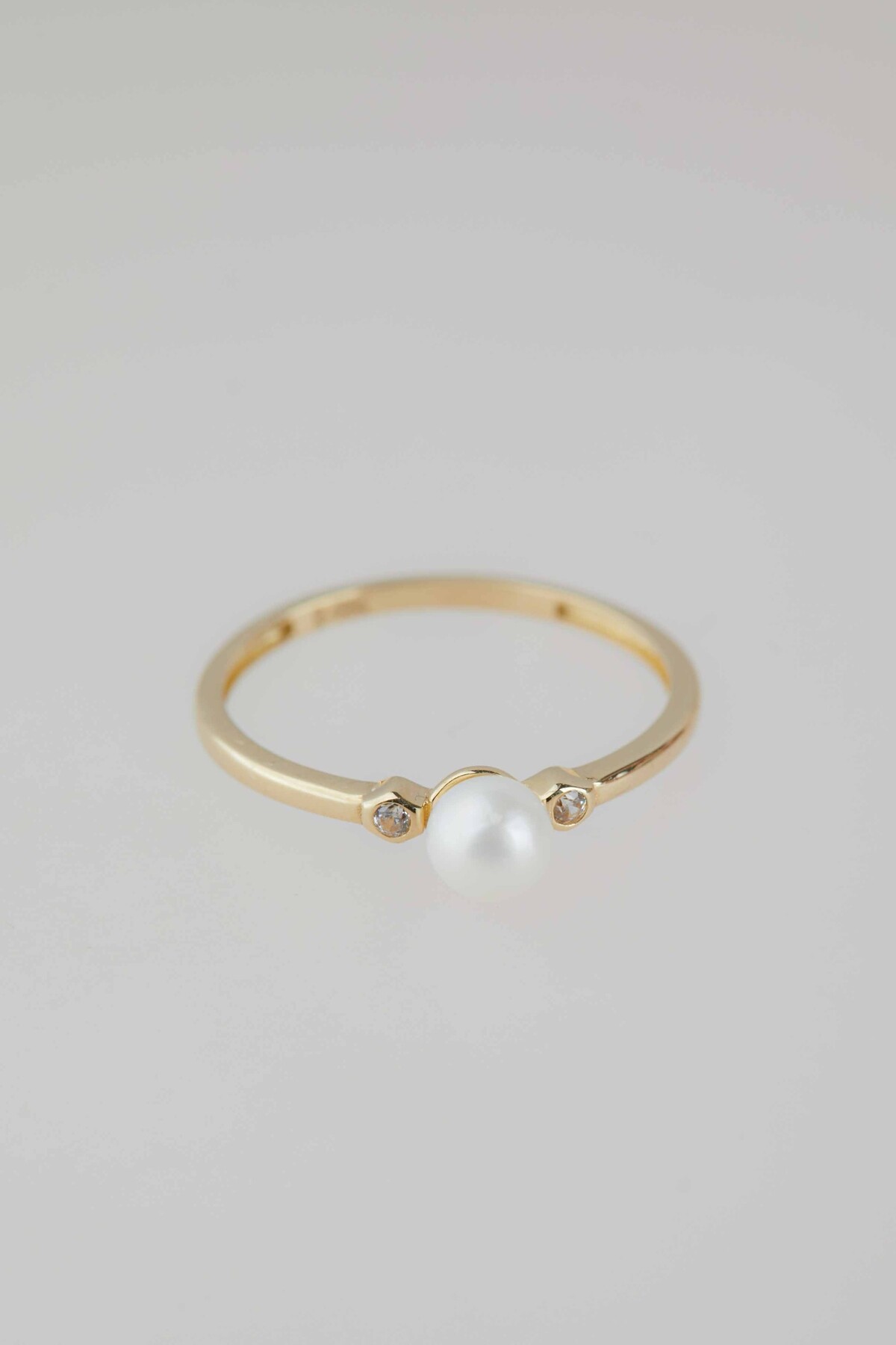 14 Ayar Altın İnci Yüzük