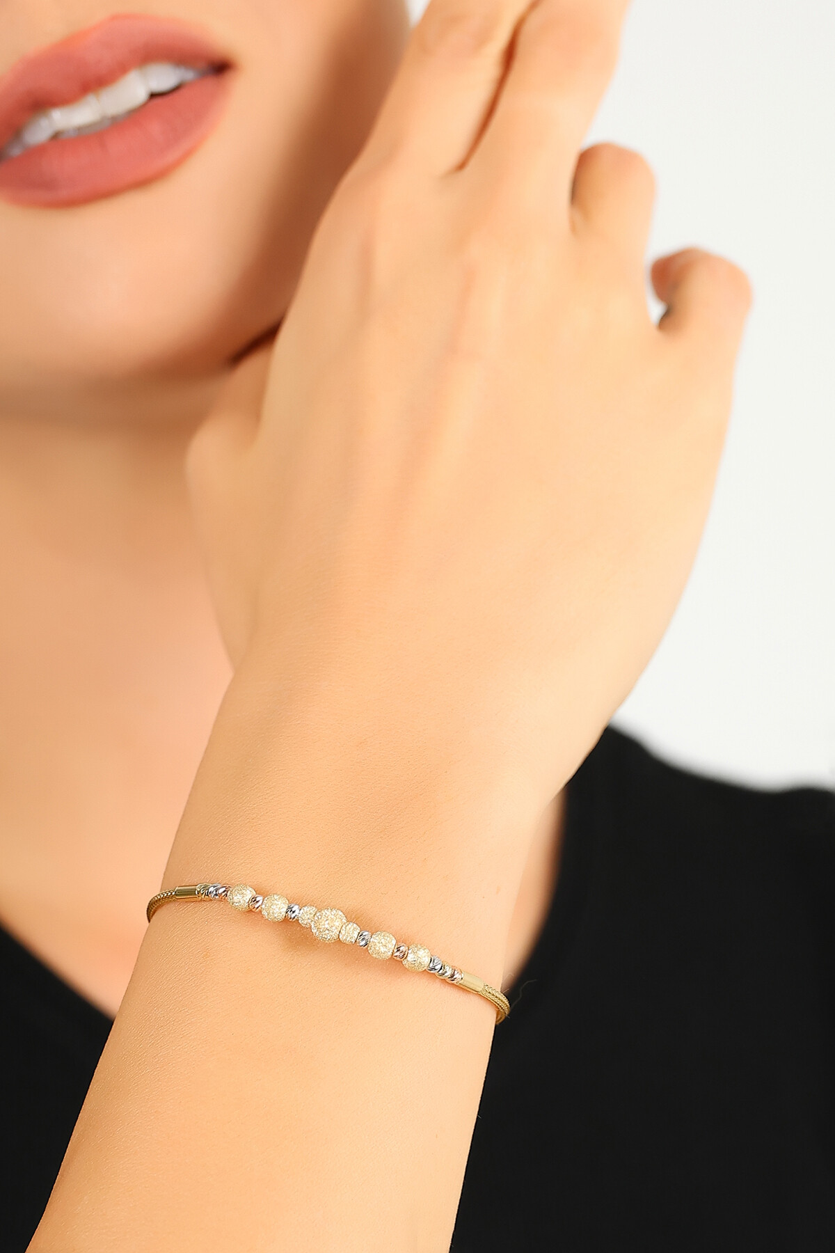 14 Ayar Altın Işık Küre Bileklik