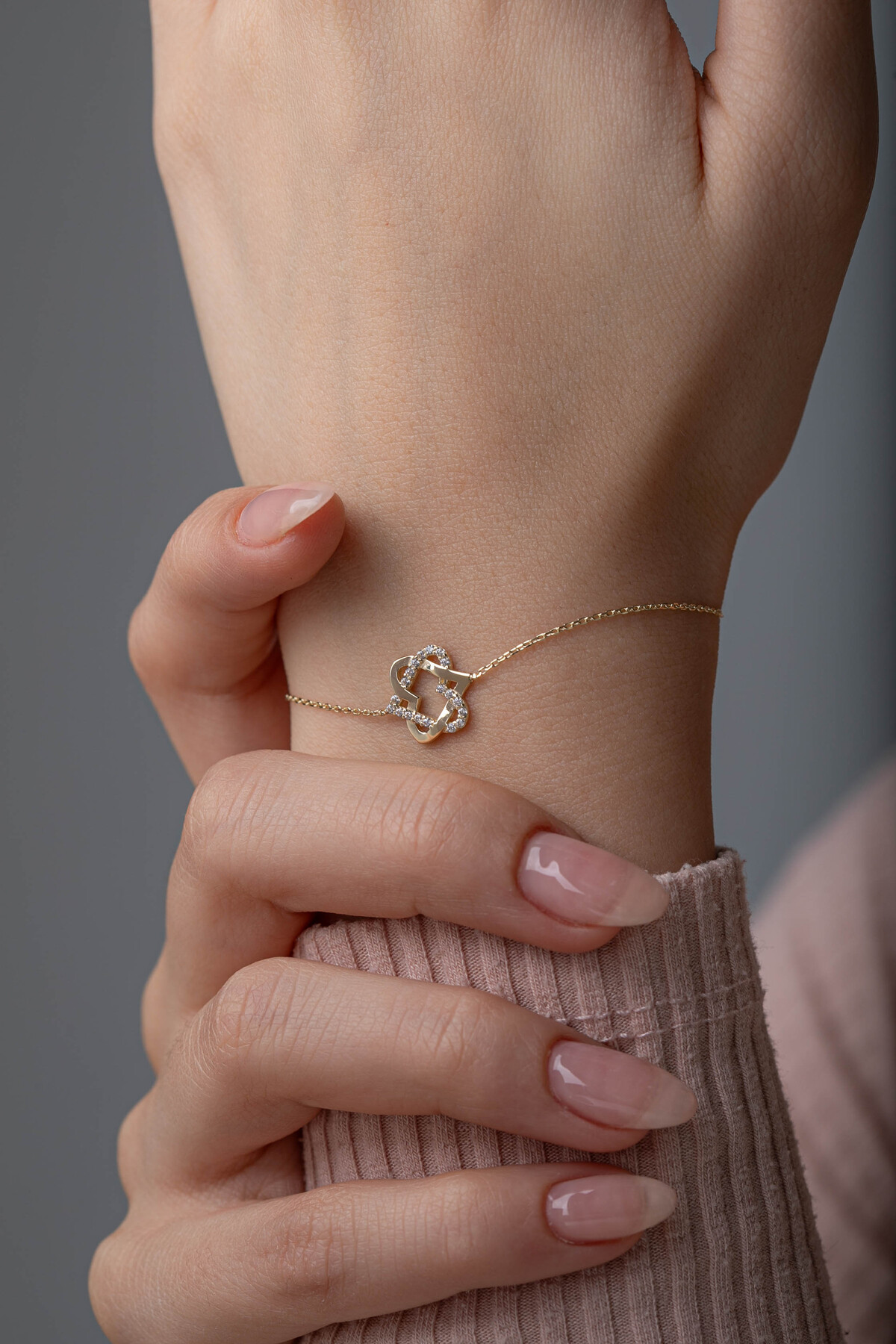 14 Ayar Altın Kalp Bileklik