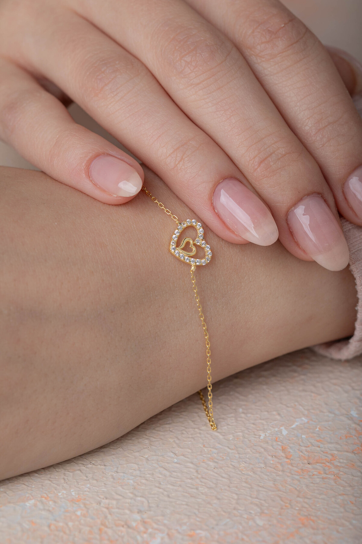 14 Ayar Altın Kalp Bileklik