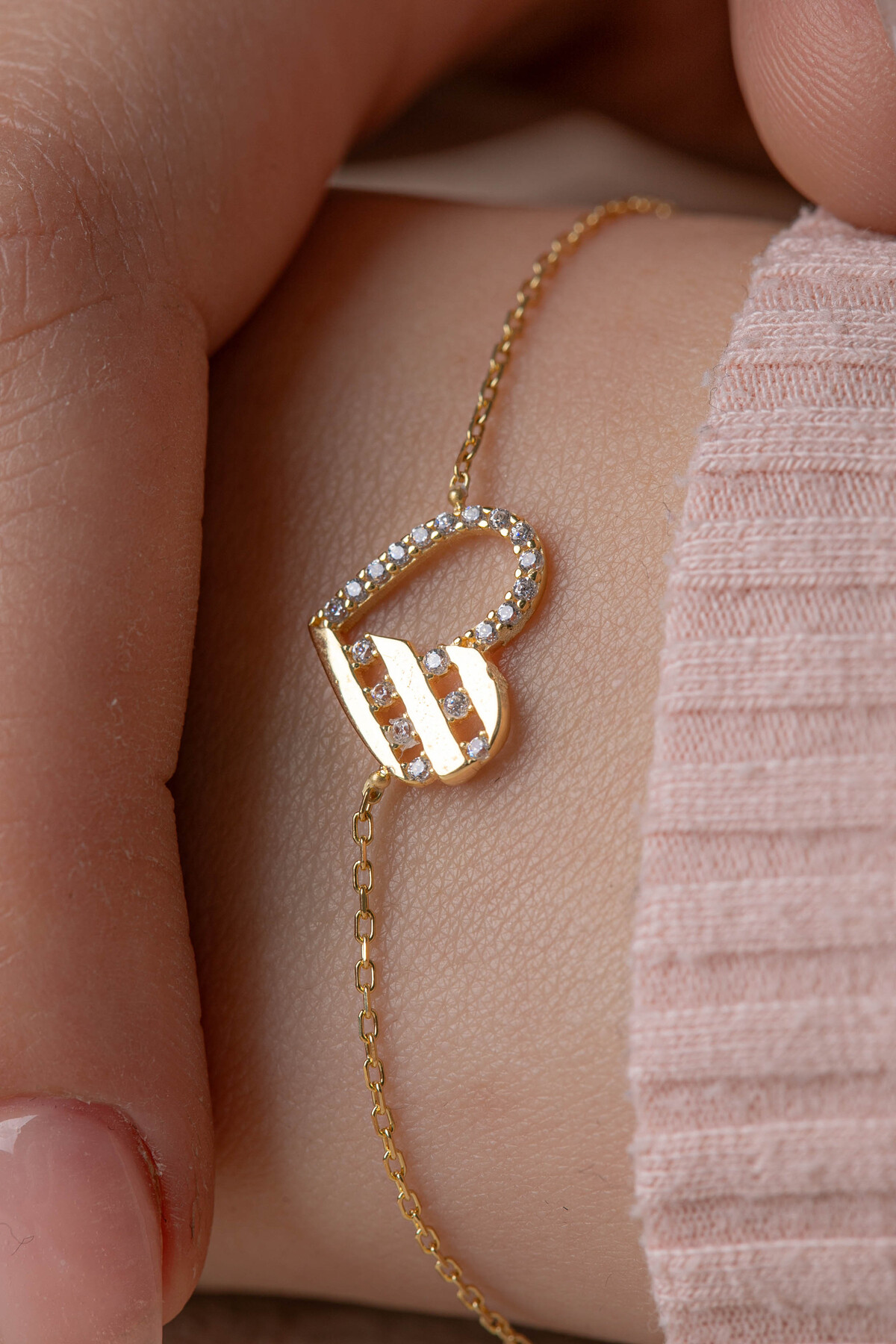 14 Ayar Altın Kalp Bileklik