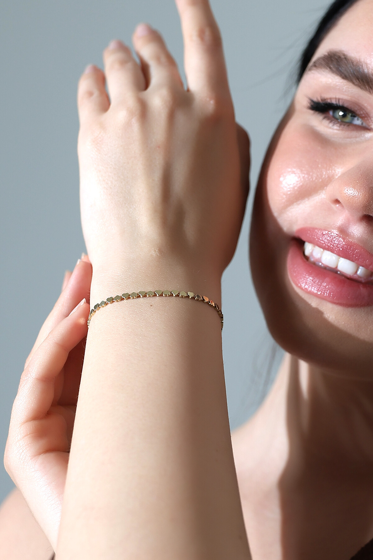 14 Ayar Altın Kalp Bileklik