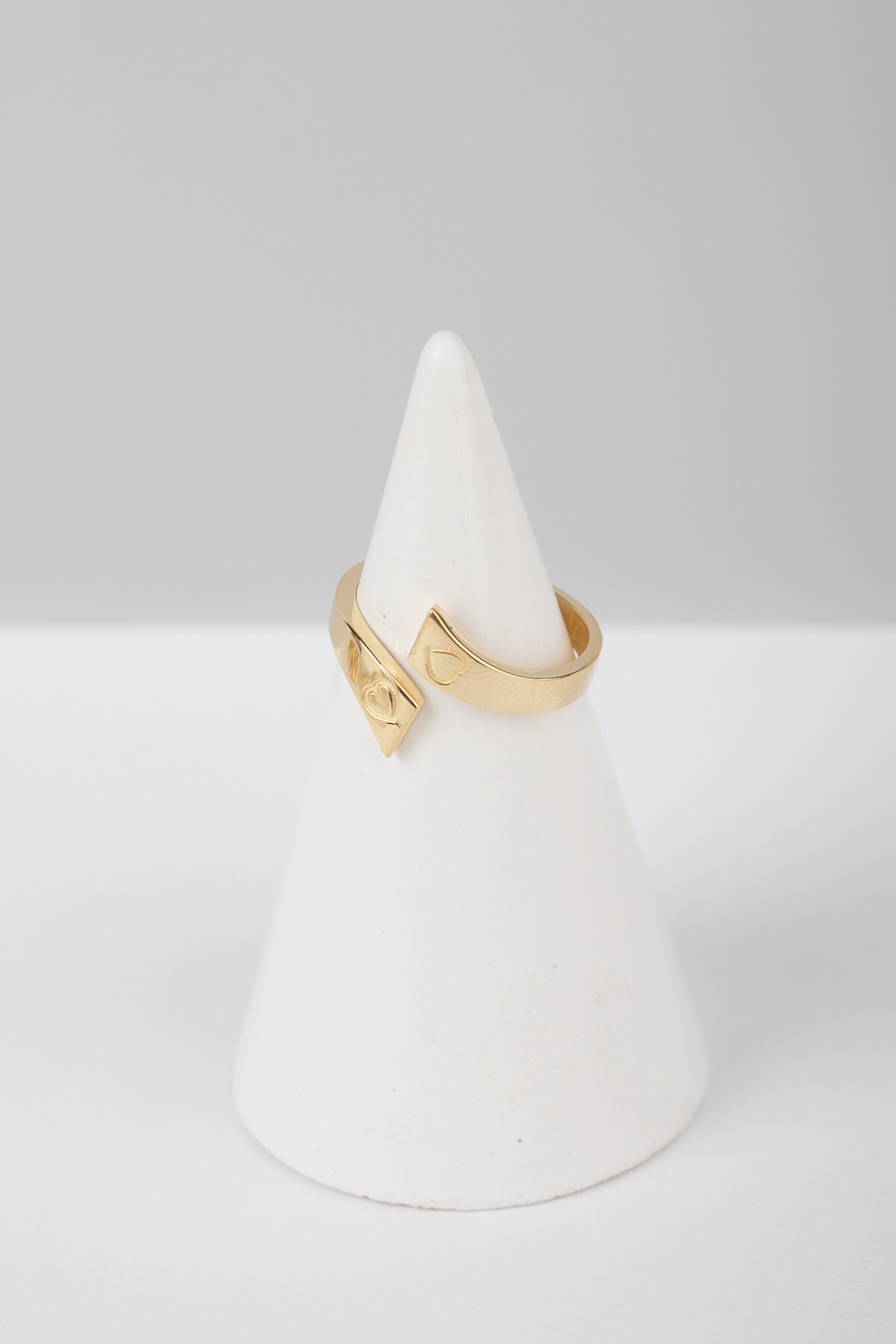 14 Ayar Altın Kalp Figürlü Yüzük