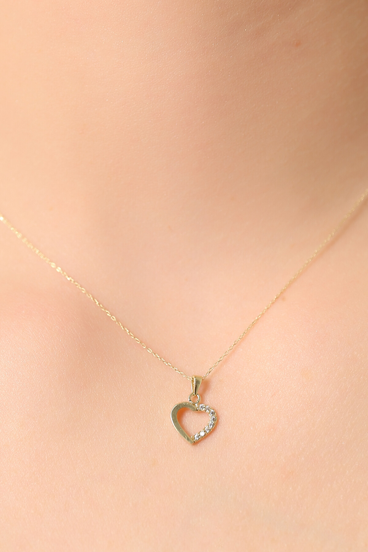 14 Ayar Altın Kalp Kolye