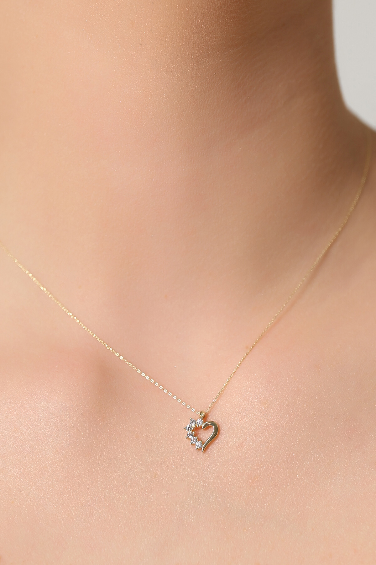 14 Ayar Altın Kalp Kolye