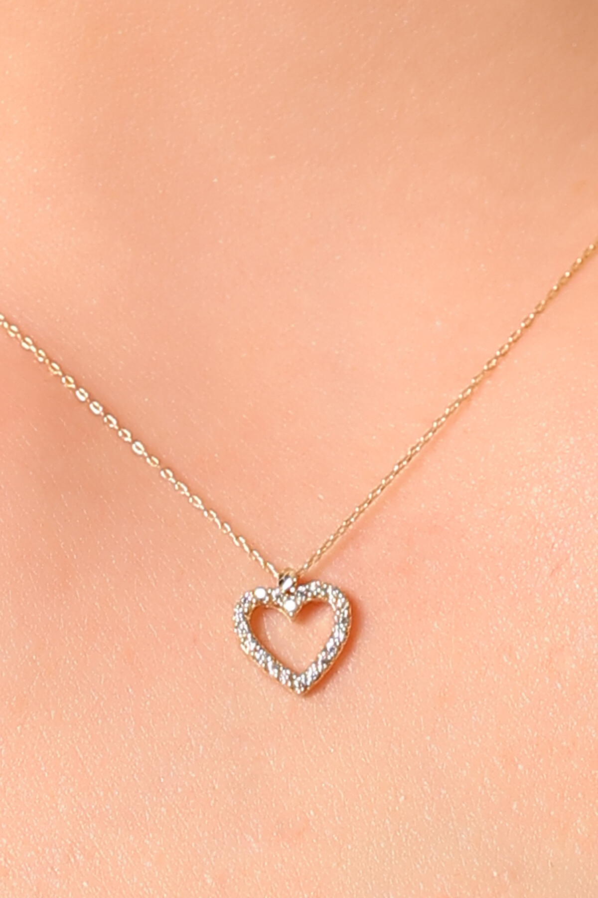 14 Ayar Altın Kalp Kolye