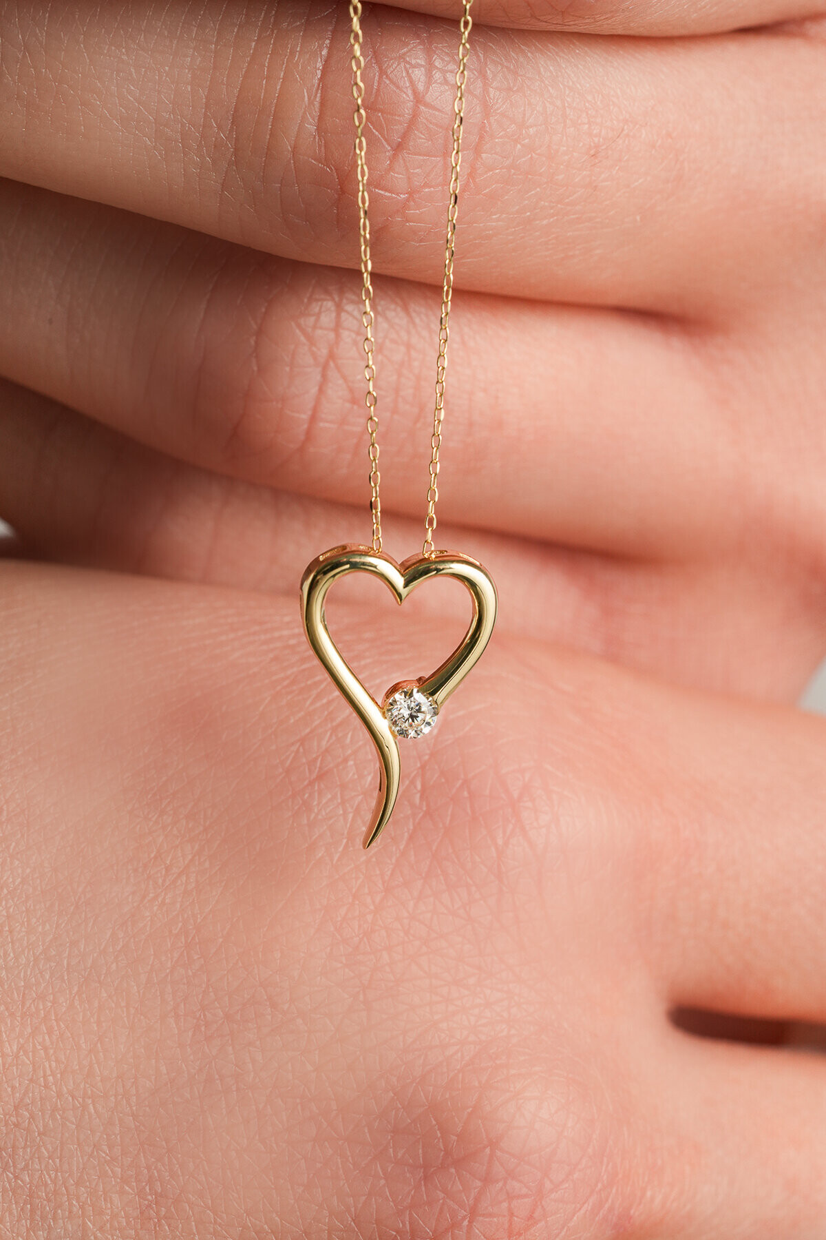 14 Ayar Altın Kalp Kolye