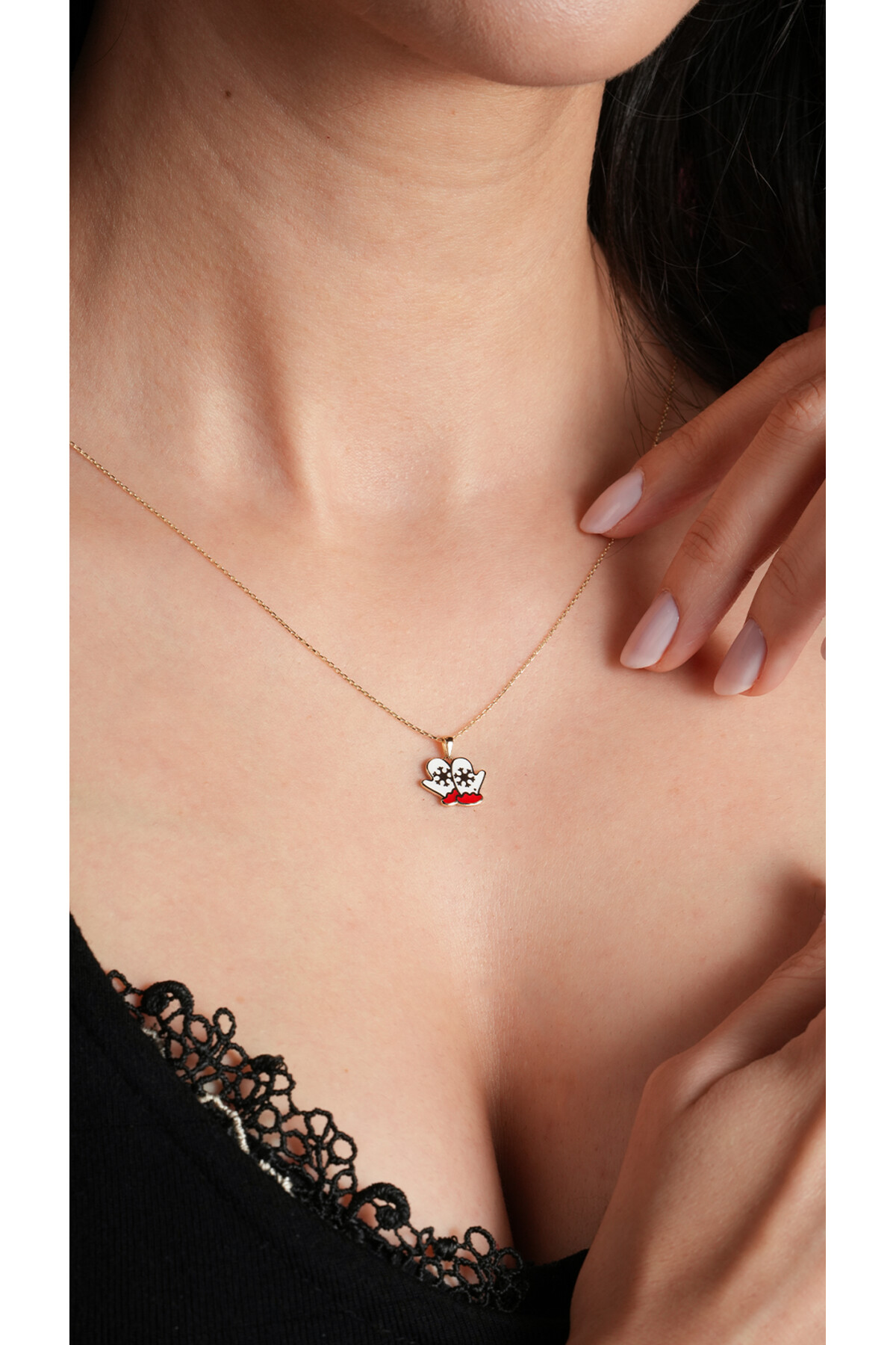 14 Ayar Altın Kar Eldiveni Kolye