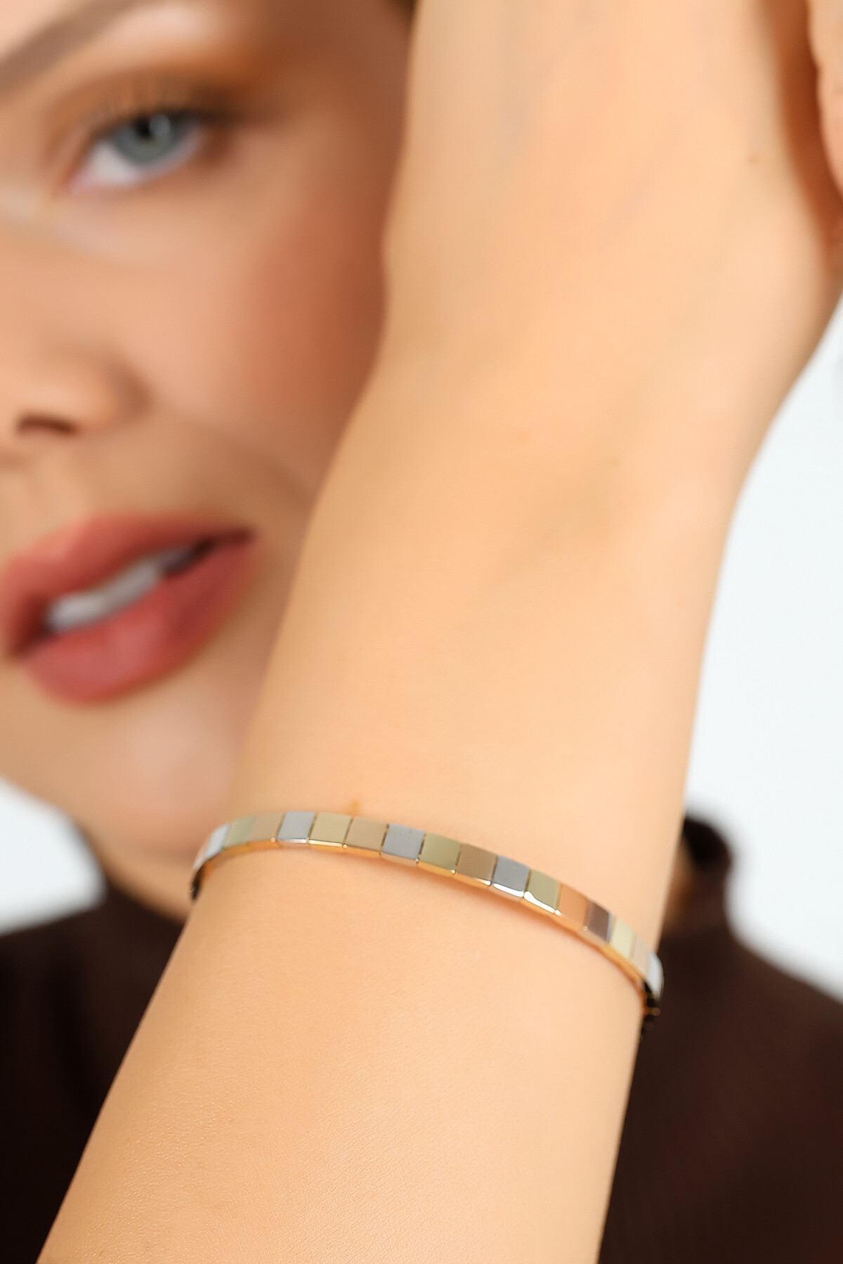 14 Ayar Altın Kare Kelepçe