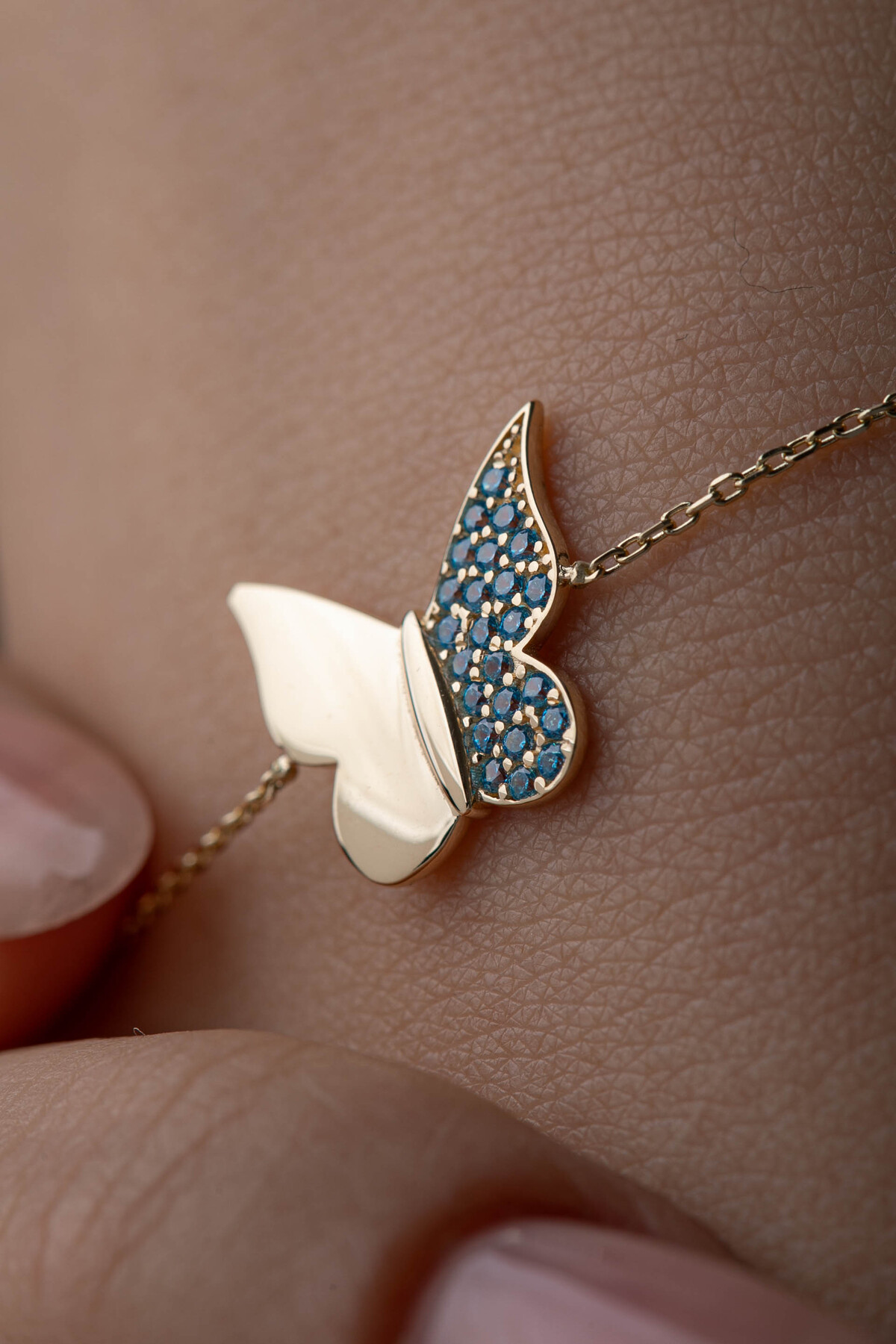 14 Ayar Altın Kelebek Bileklik