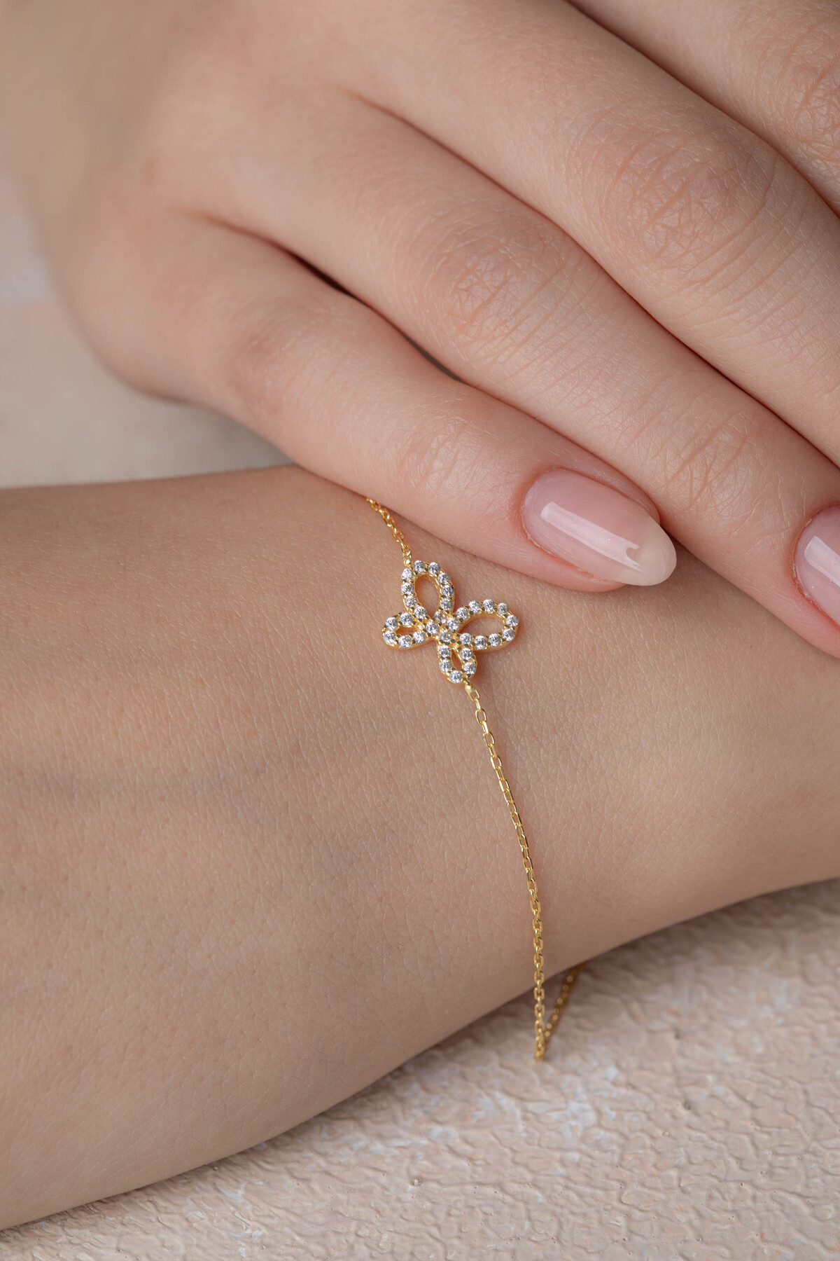 14 Ayar Altın Kelebek Bileklik