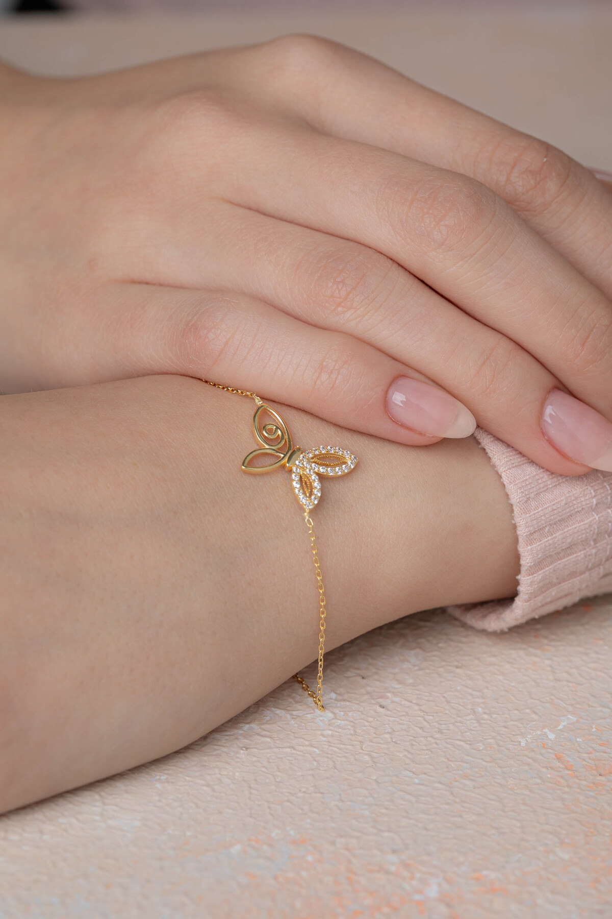 14 Ayar Altın Kelebek Bileklik