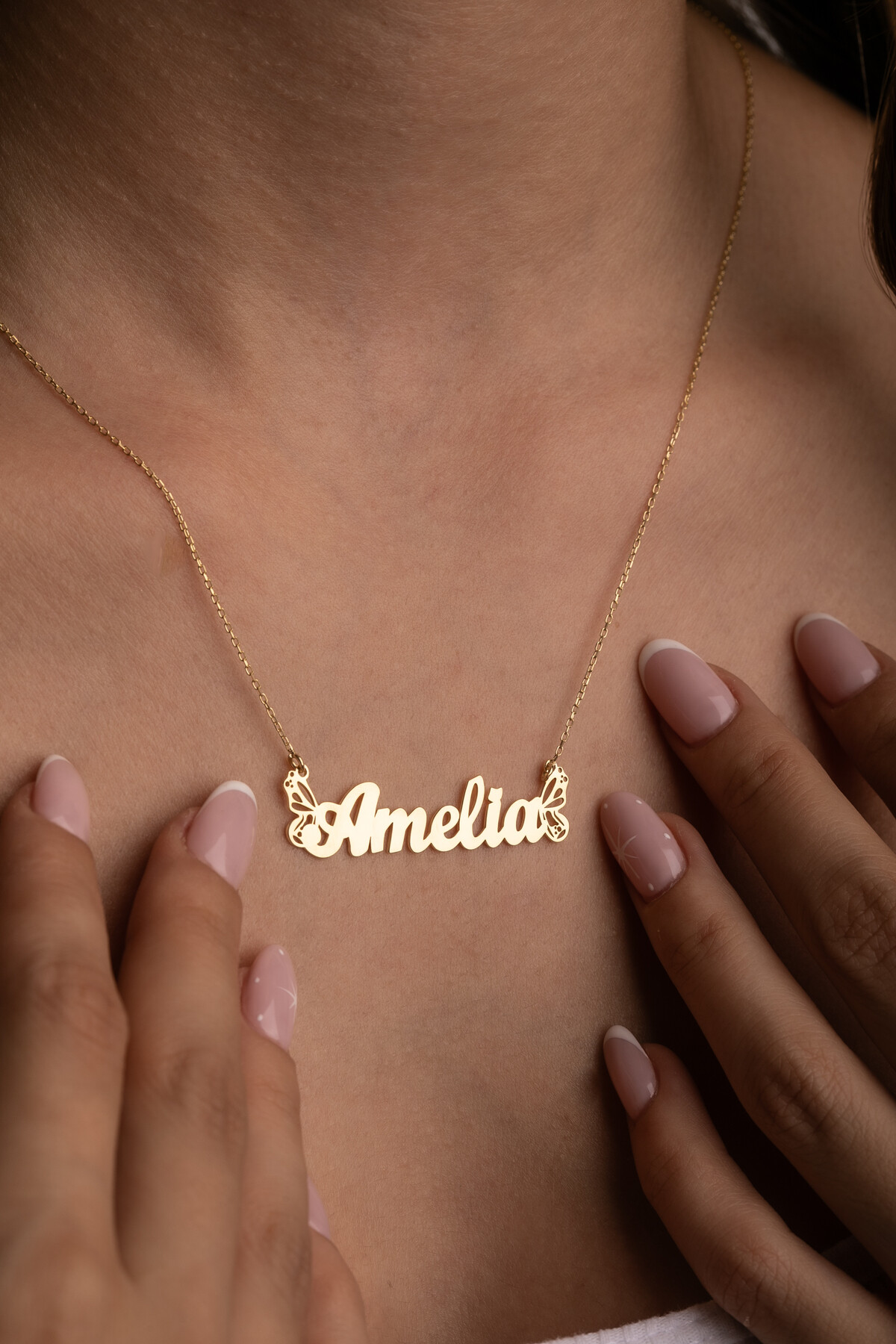 14 Ayar Altın Kelebek İsimli Kolye