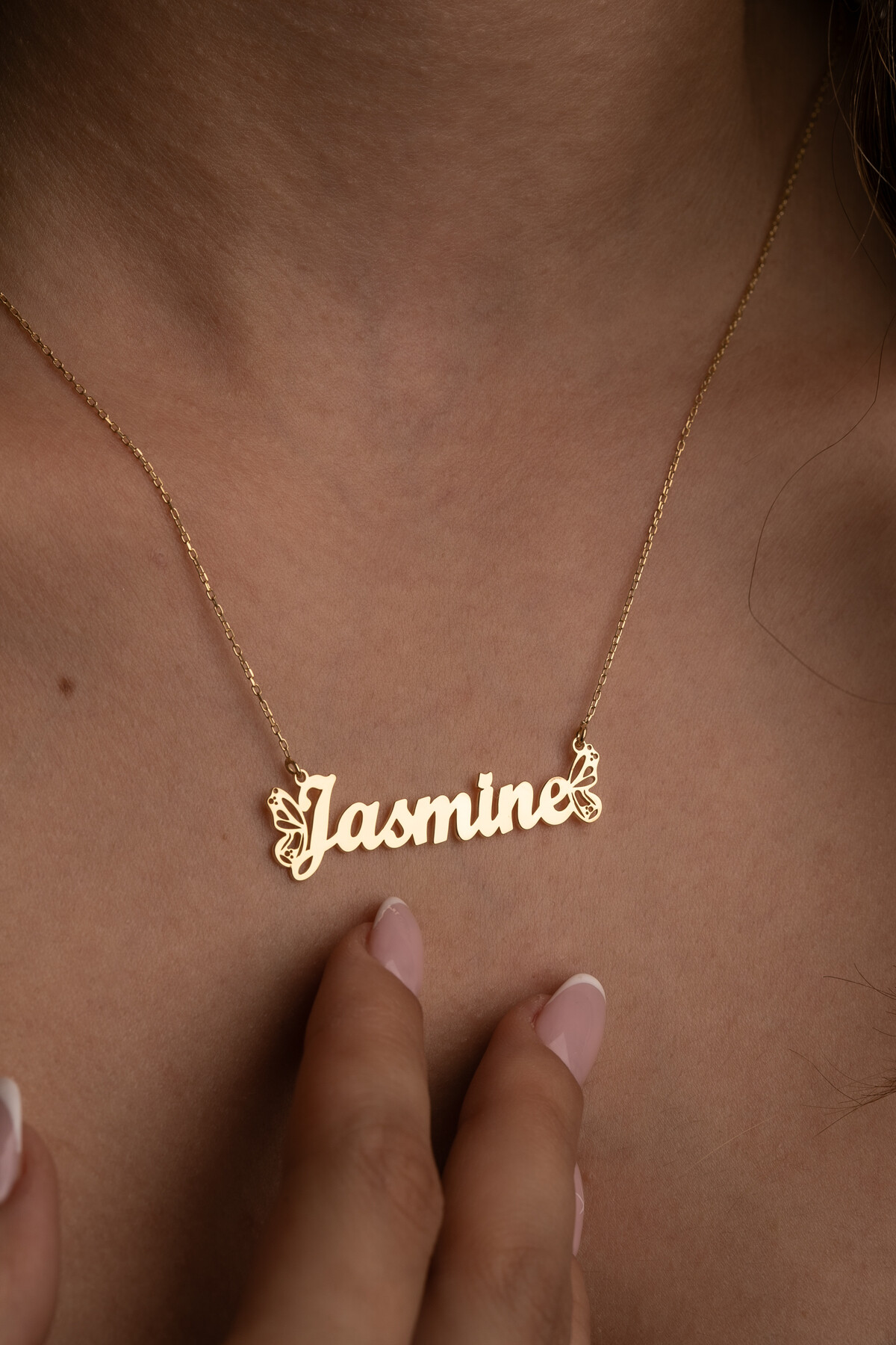 14 Ayar Altın Kelebek İsimli Kolye