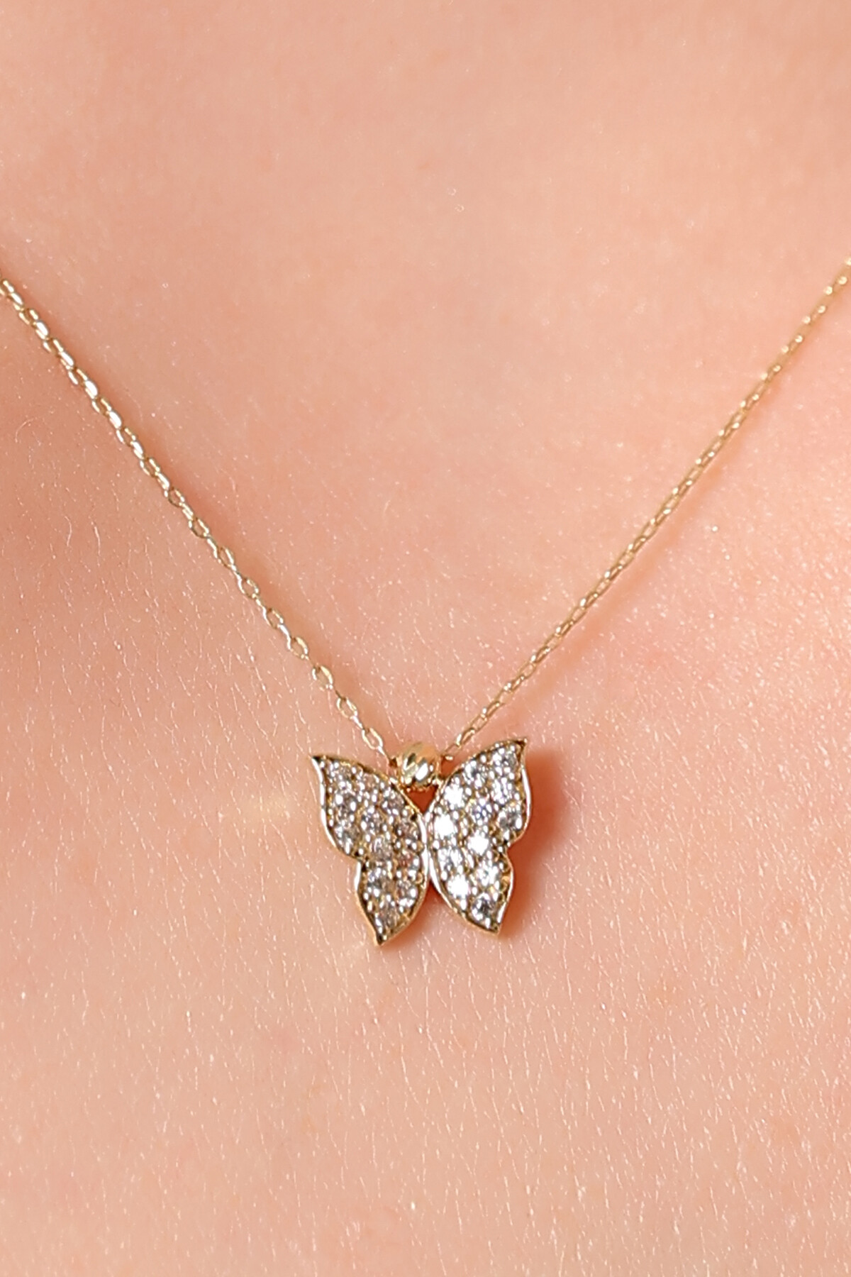 14 Ayar Altın Kelebek Kolye