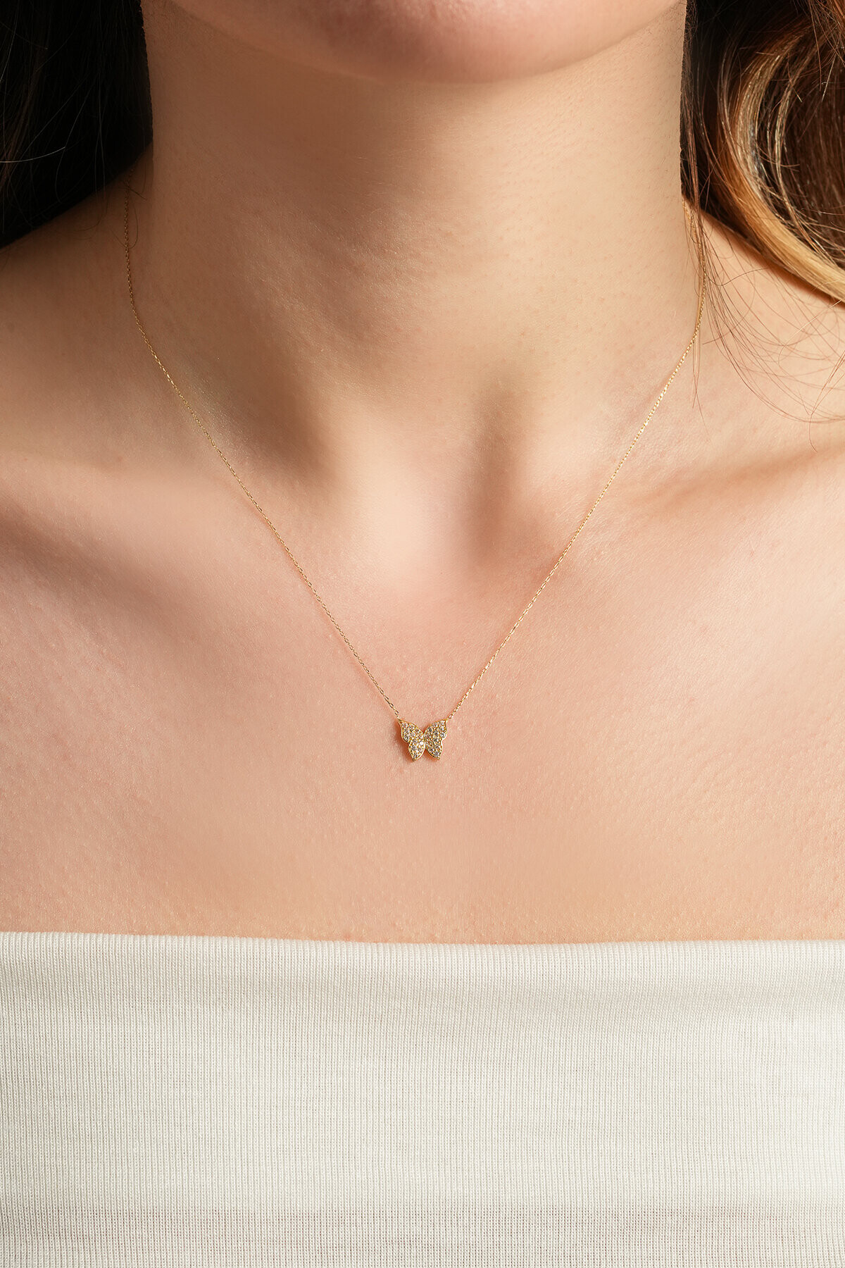 14 Ayar Altın Kelebek Kolye