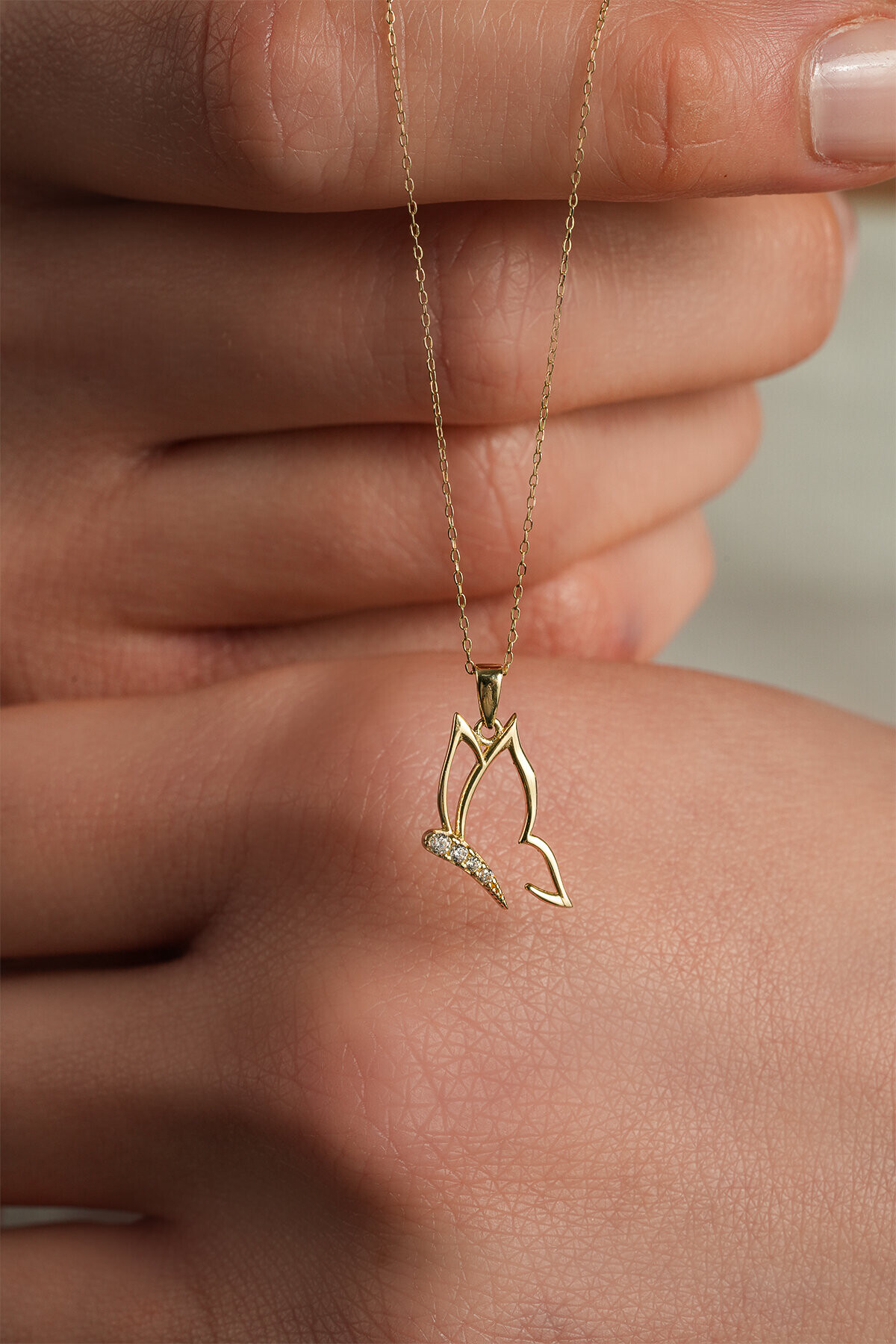 14 Ayar Altın Kelebek Kolye