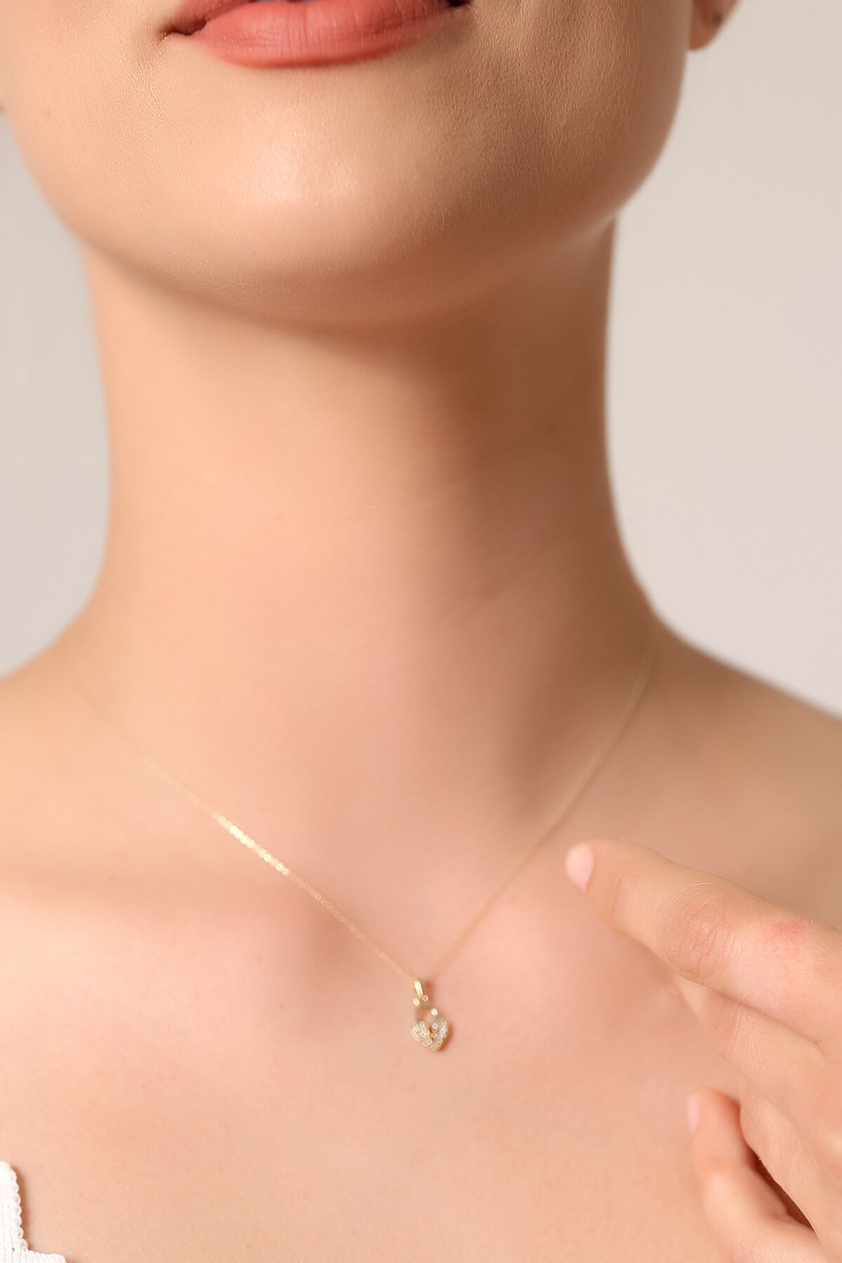 14 Ayar Altın Kilit Kalp Kolye