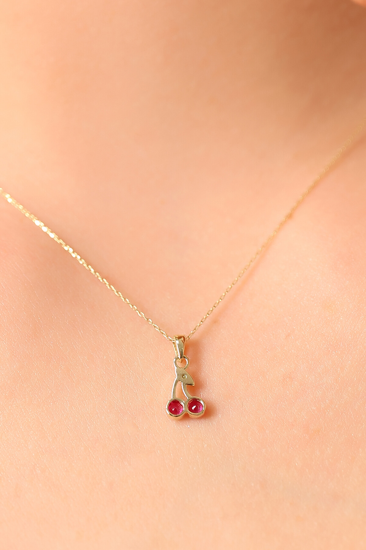 14 Ayar Altın Kiraz Kolye