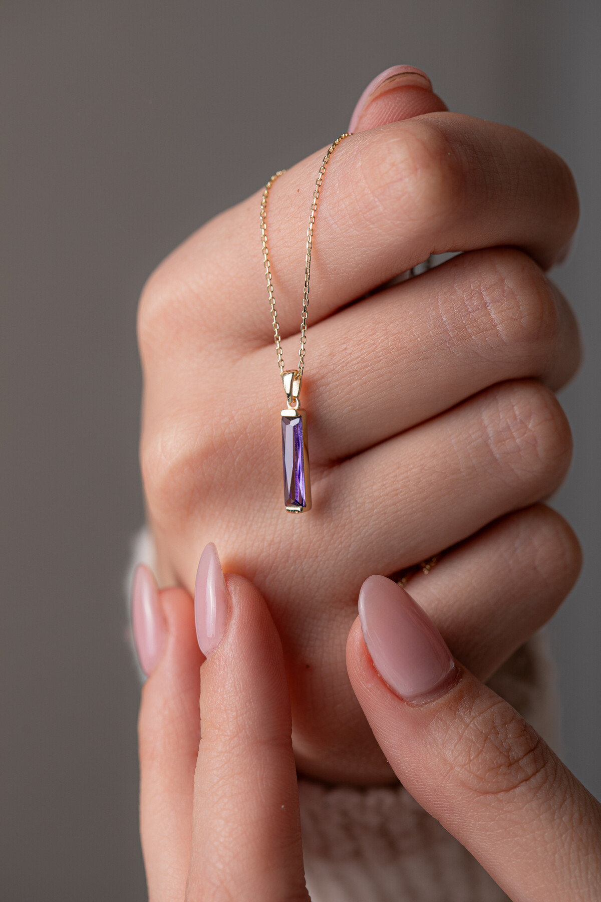 14 Ayar Altın Kırmızı Taş Çubuk Kolye