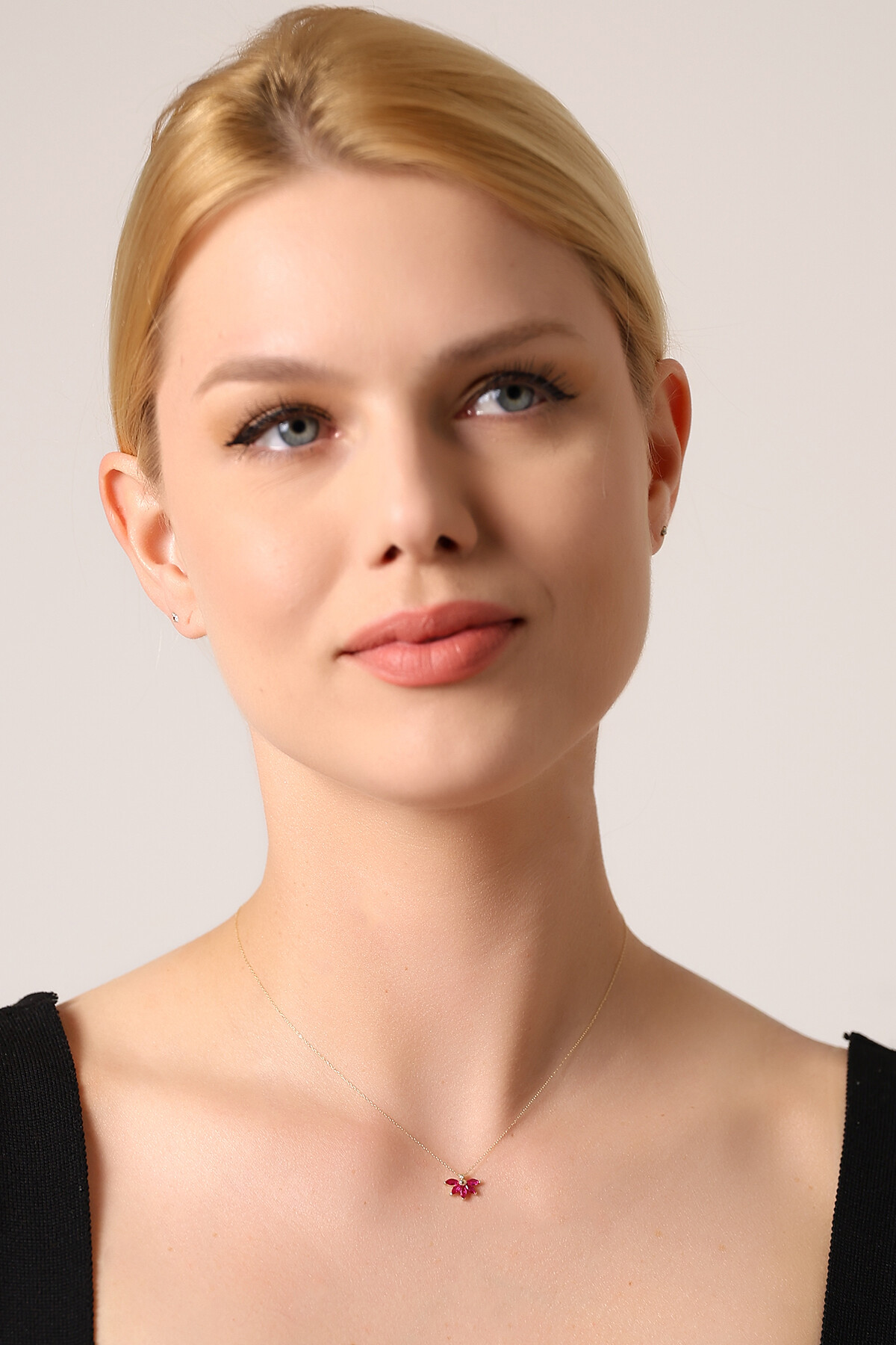 14 Ayar Altın Kırmızı Taş Kolye