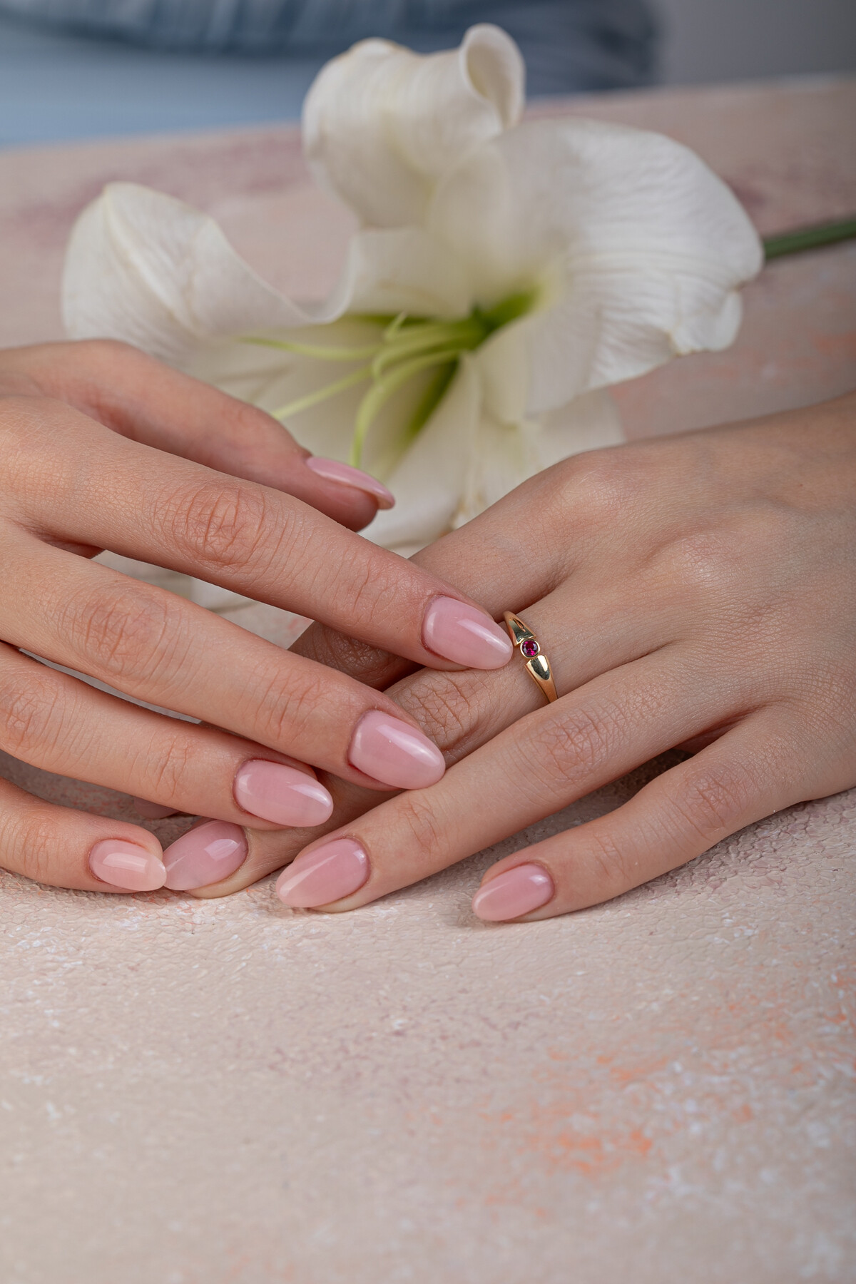 14 Ayar Altın Kırmızı Taşlı Yüzük