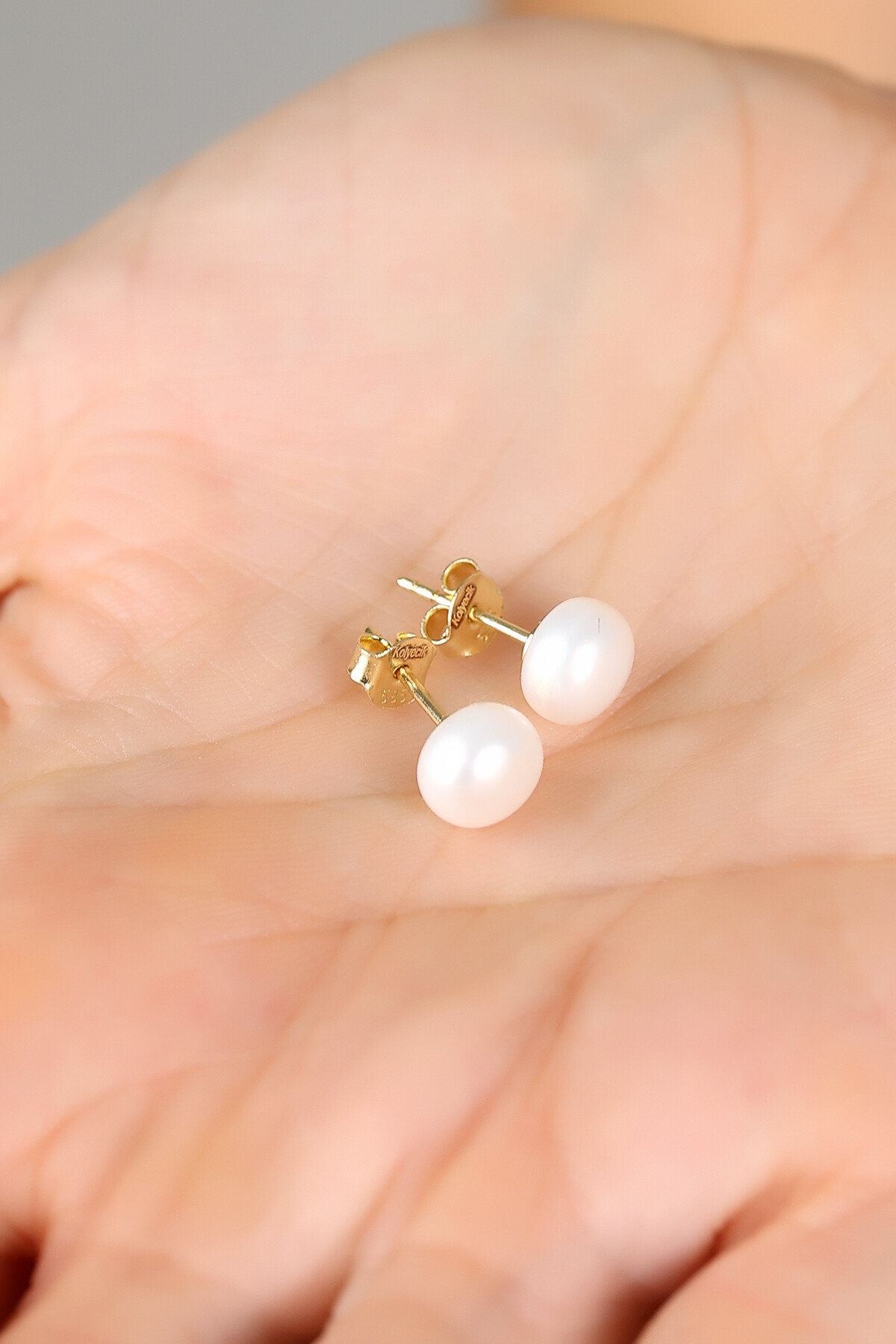 14 Ayar Altın Kolyecik Beyaz Doğal İnci Küpe