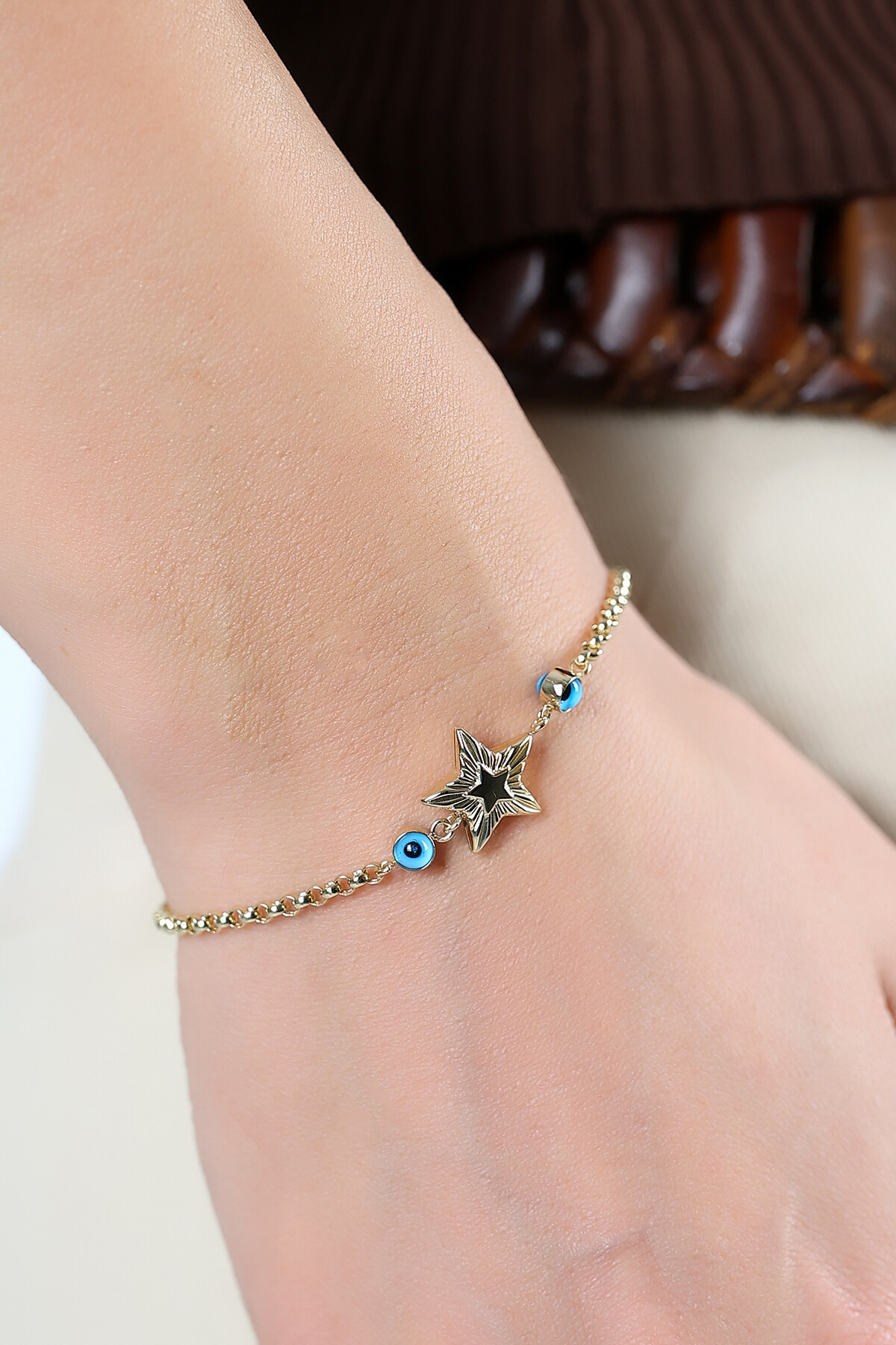 14 Ayar Altın Kozmik Göz Bileklik