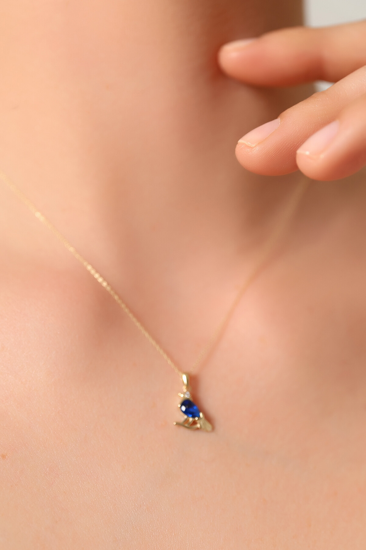 14 Ayar Altın Kuş Kolye